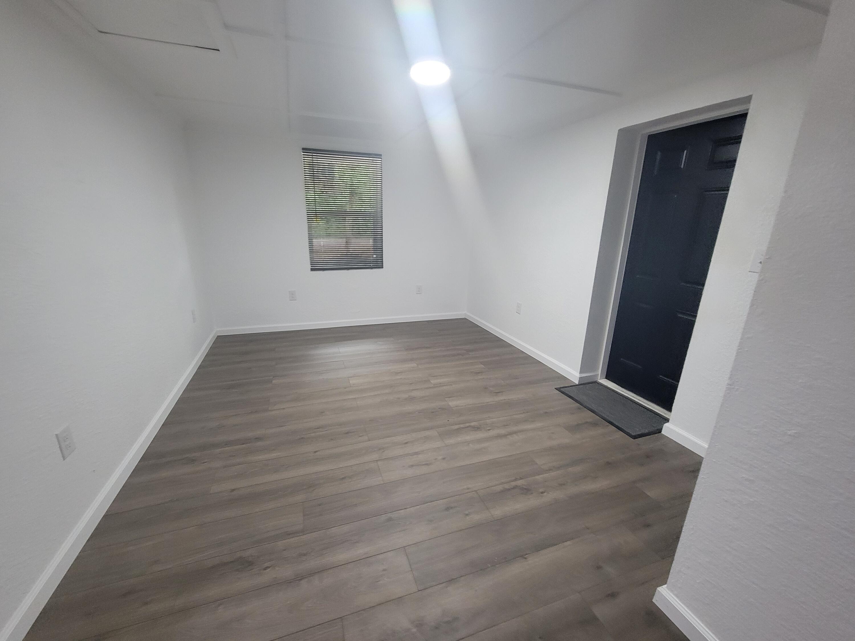 KAM AKERS - Residential