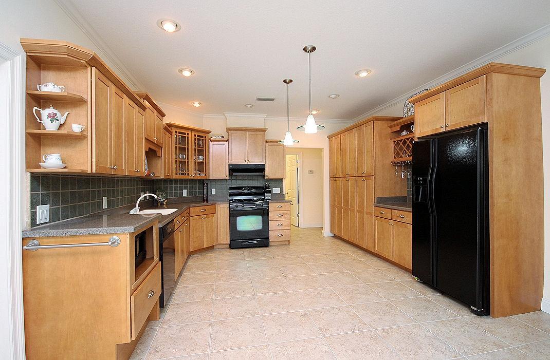 LANCASTER ESTATES - Residential