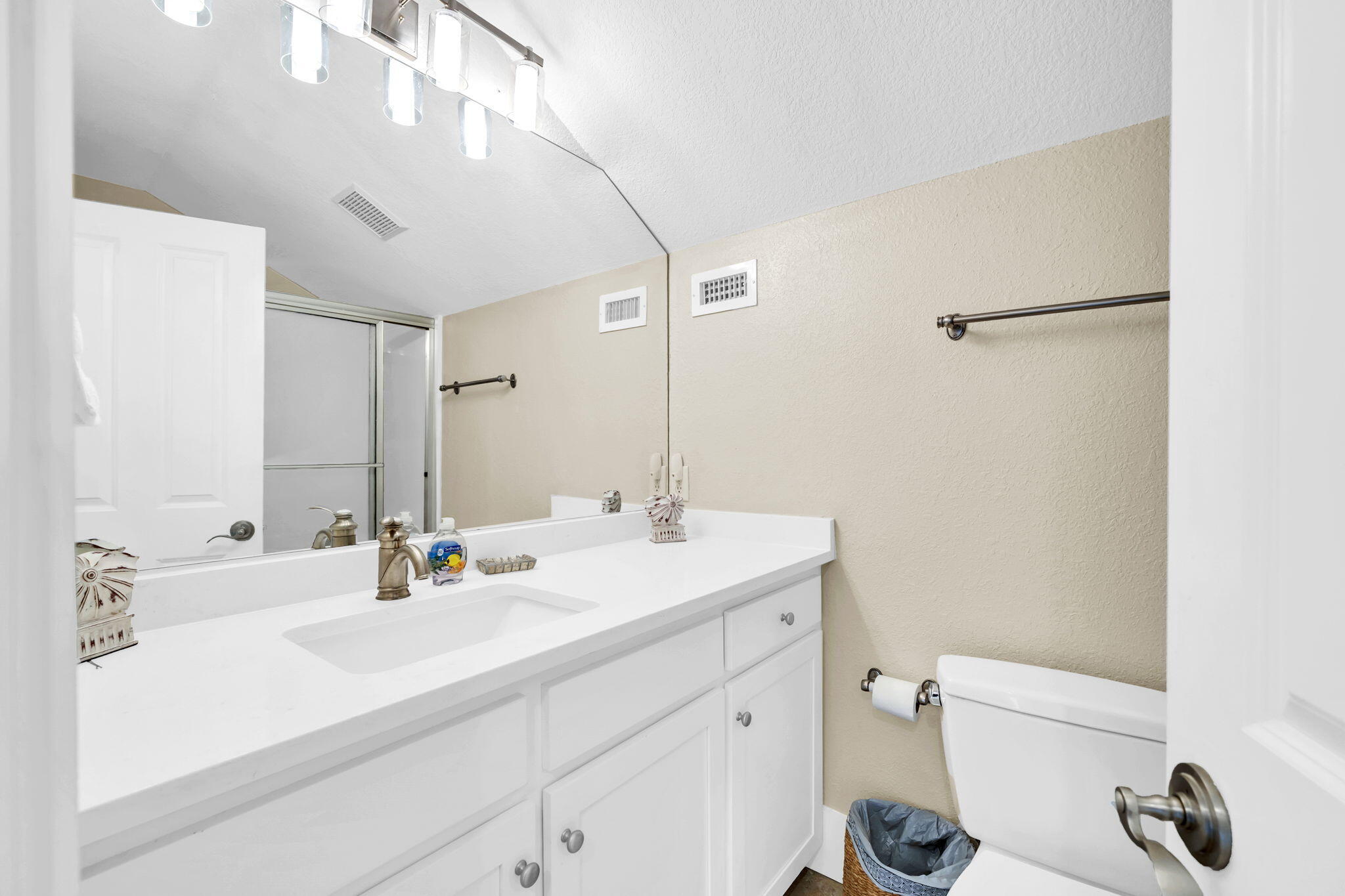 SEAGROVE - Residential