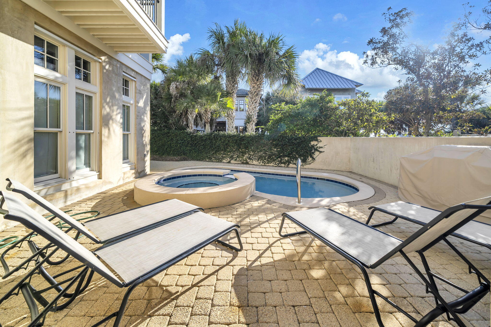 SEAGROVE - Residential