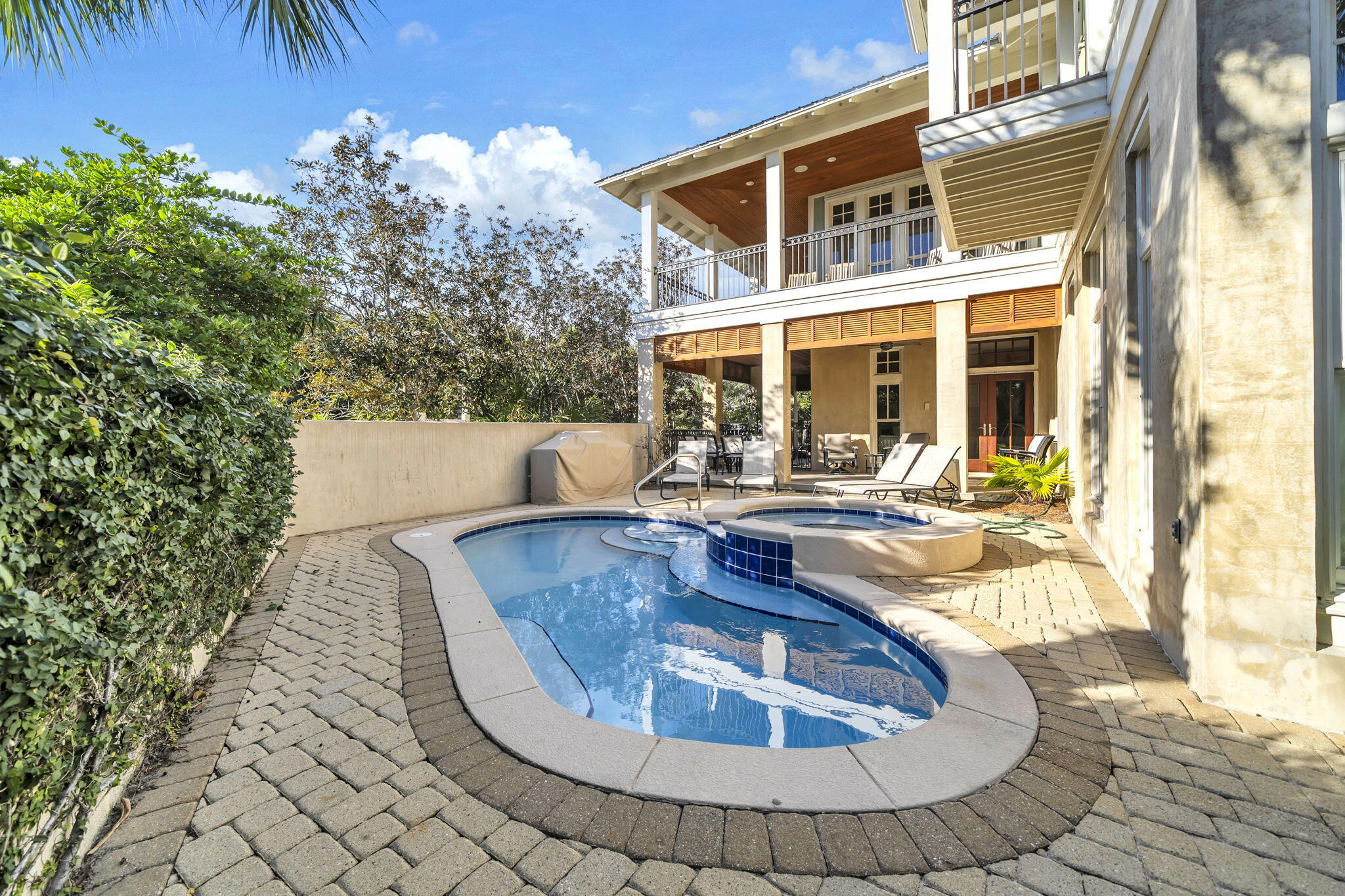 SEAGROVE - Residential