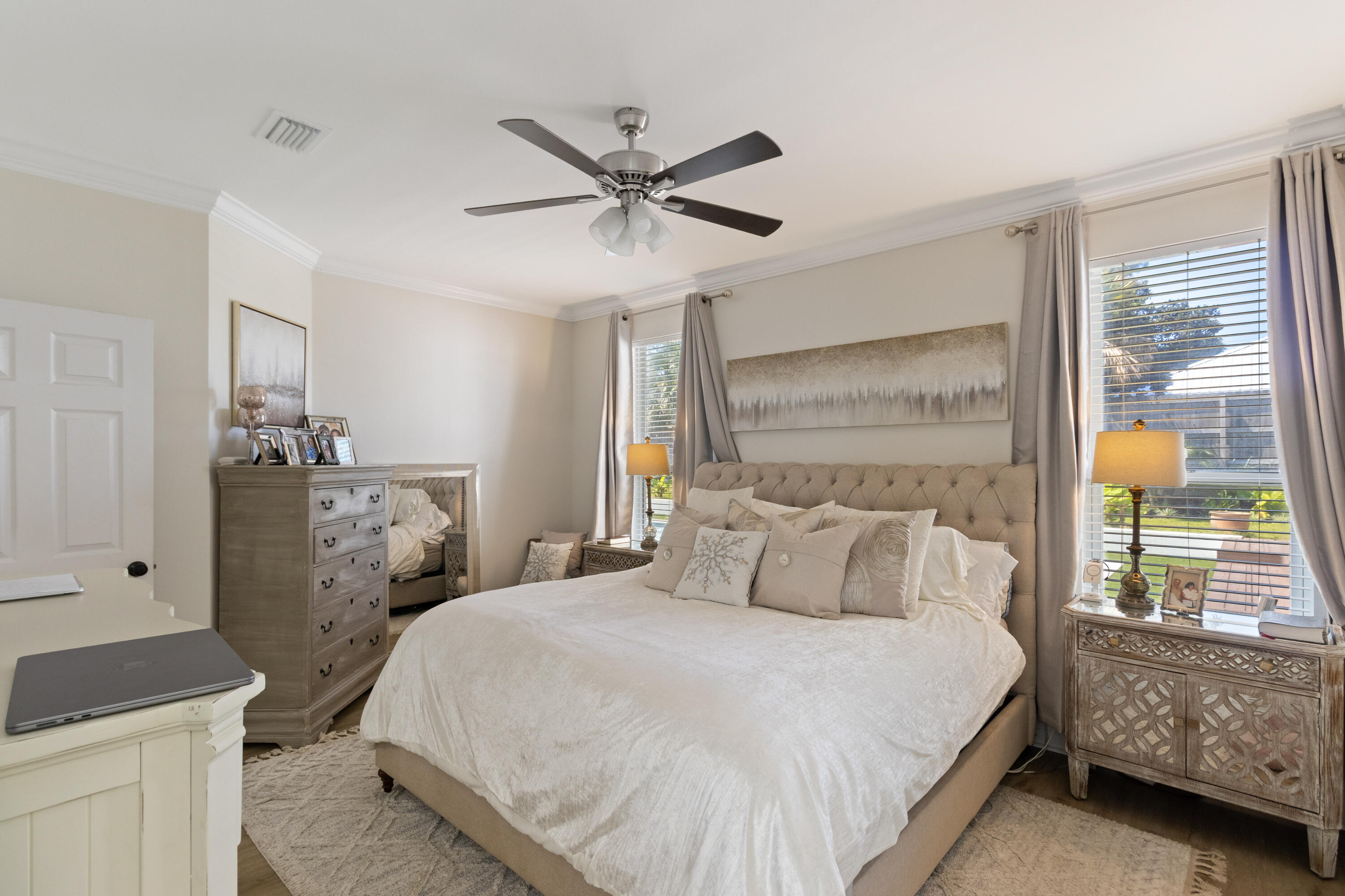 HOLIDAY SHORES ESTATES - Residential