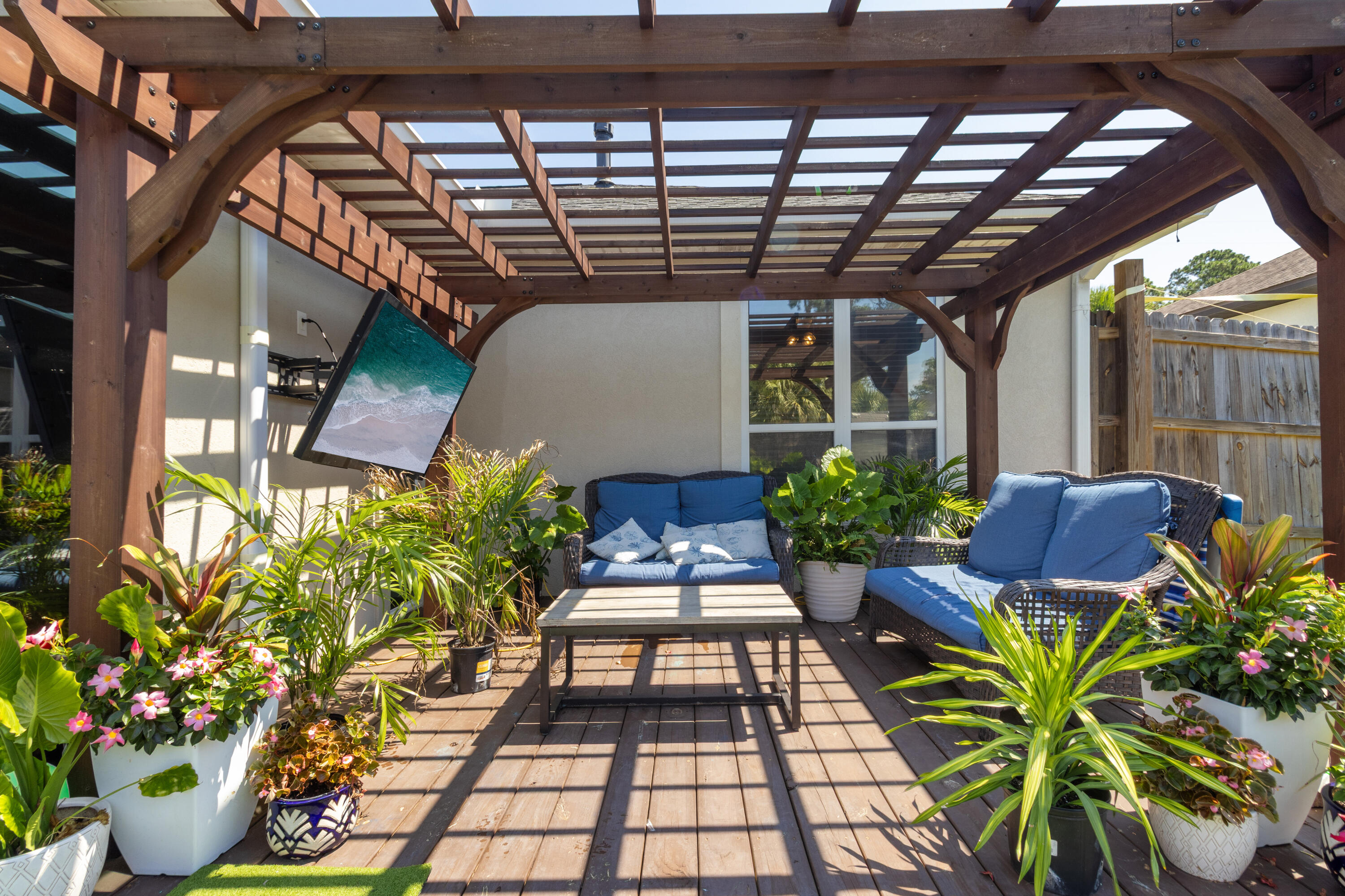 HOLIDAY SHORES ESTATES - Residential
