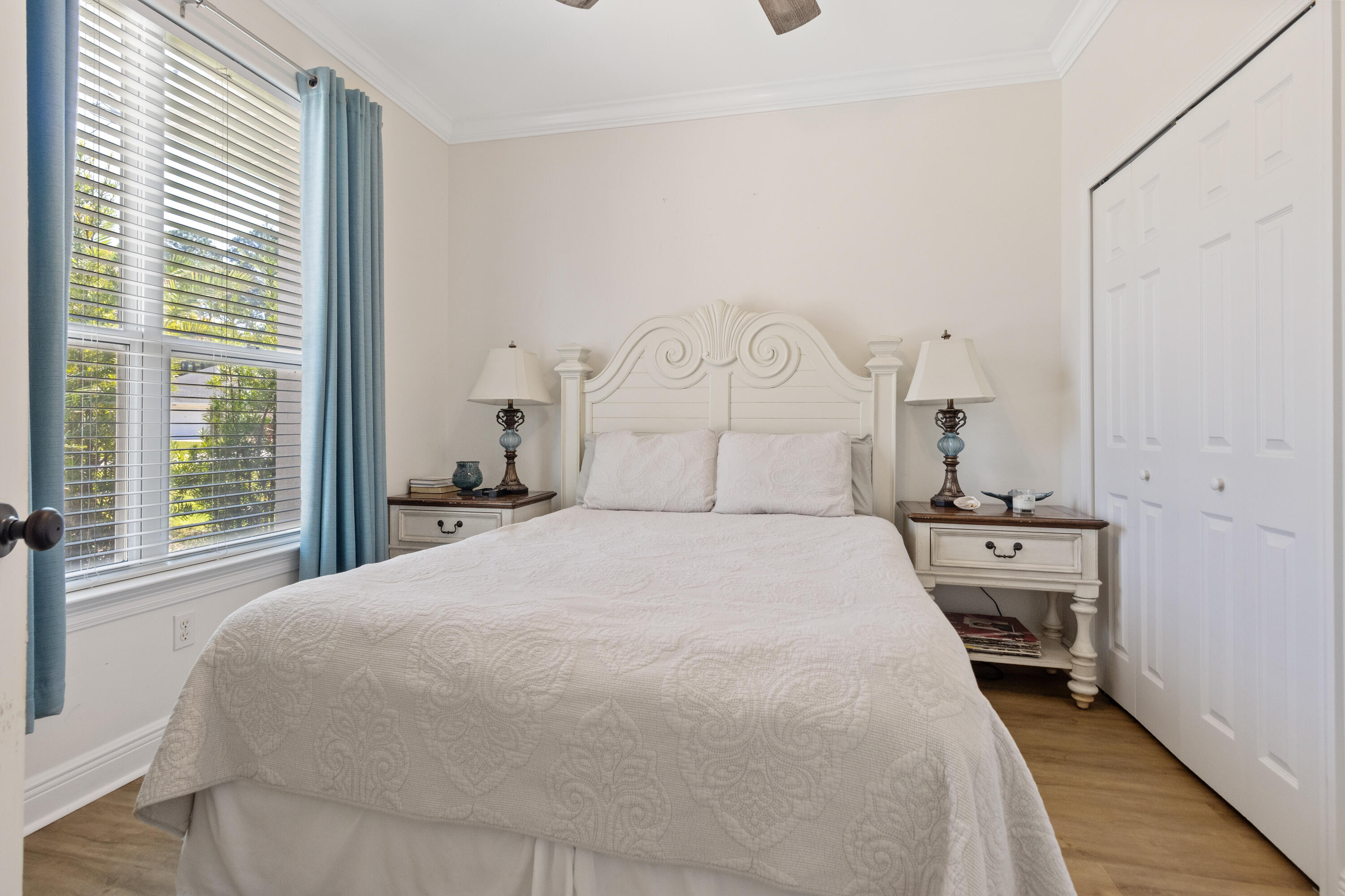 HOLIDAY SHORES ESTATES - Residential