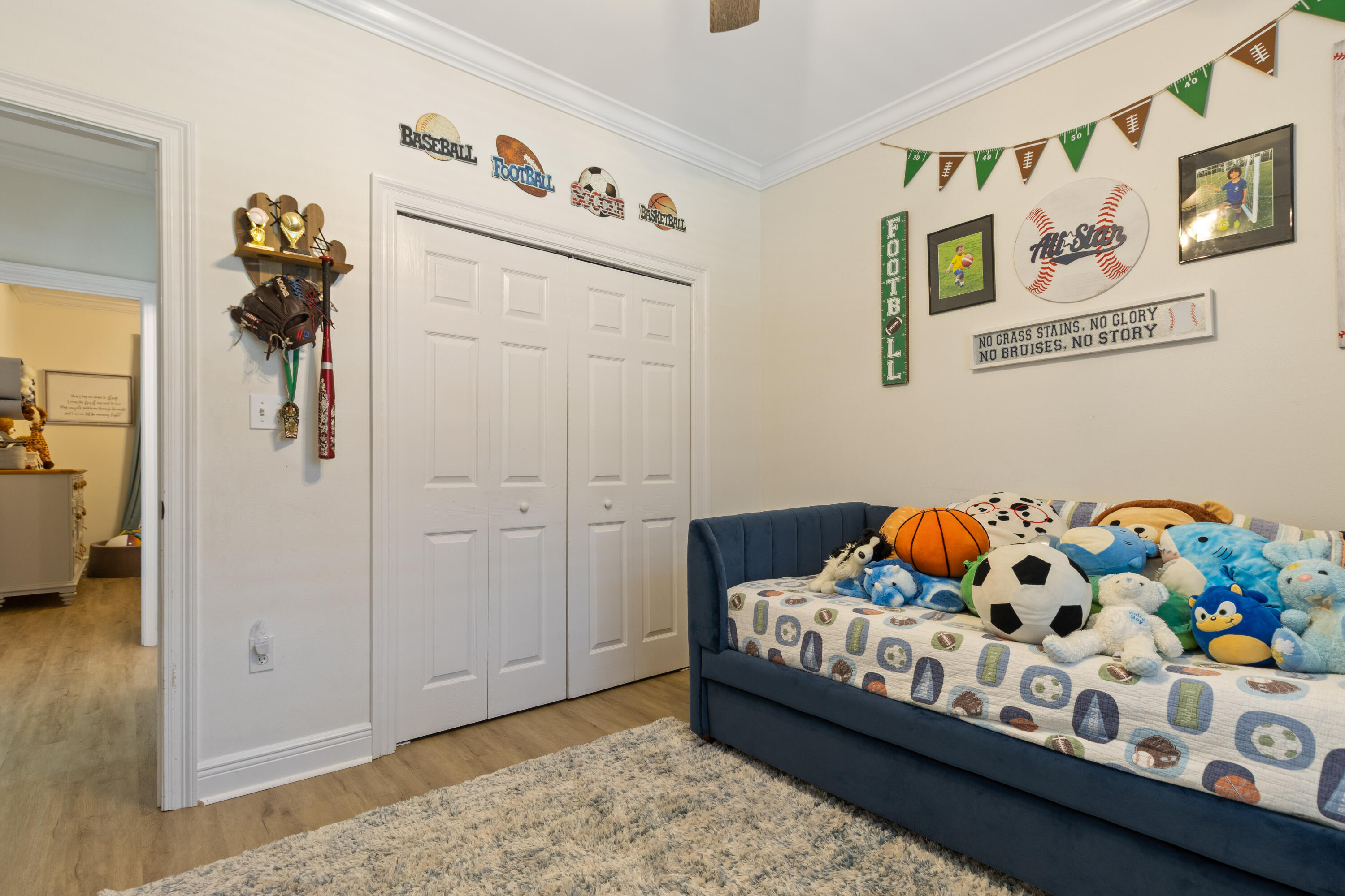 HOLIDAY SHORES ESTATES - Residential