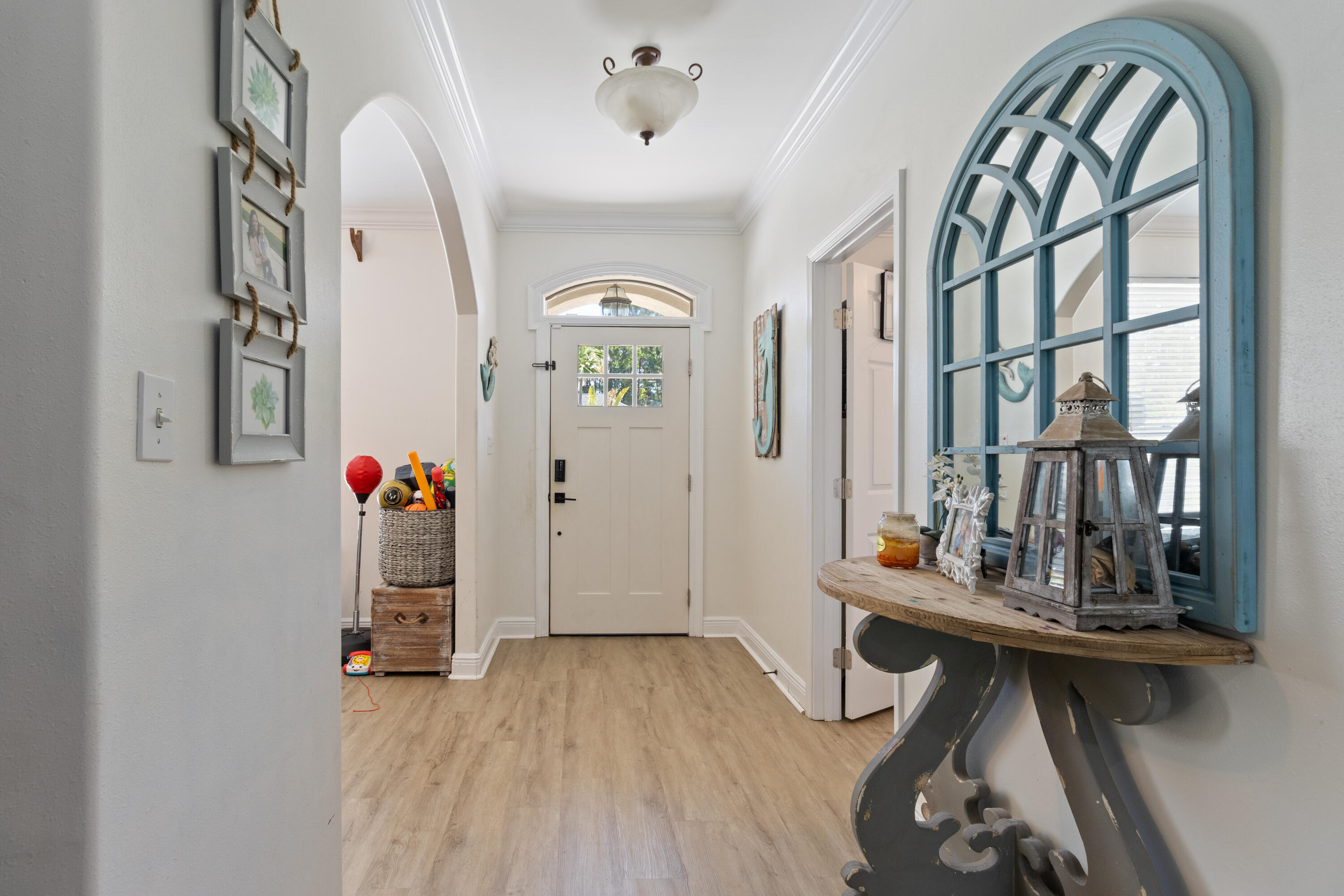 HOLIDAY SHORES ESTATES - Residential