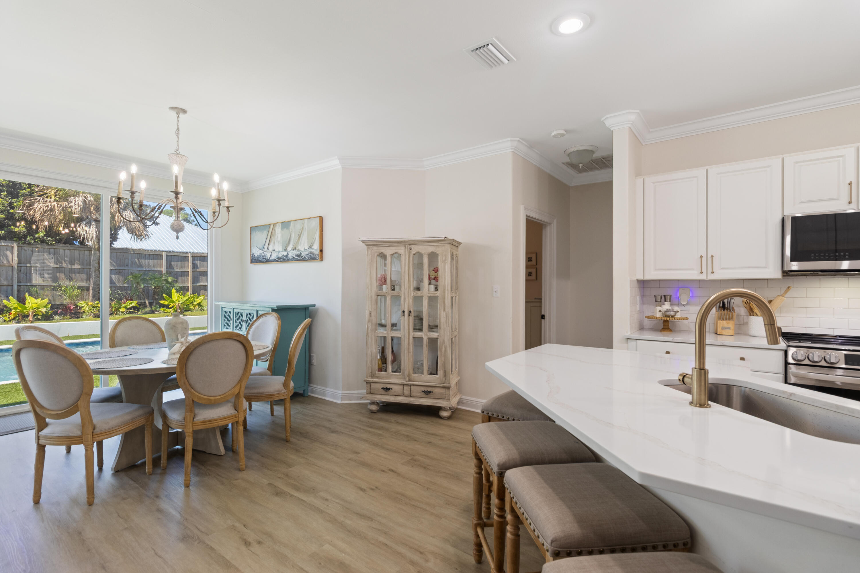 HOLIDAY SHORES ESTATES - Residential