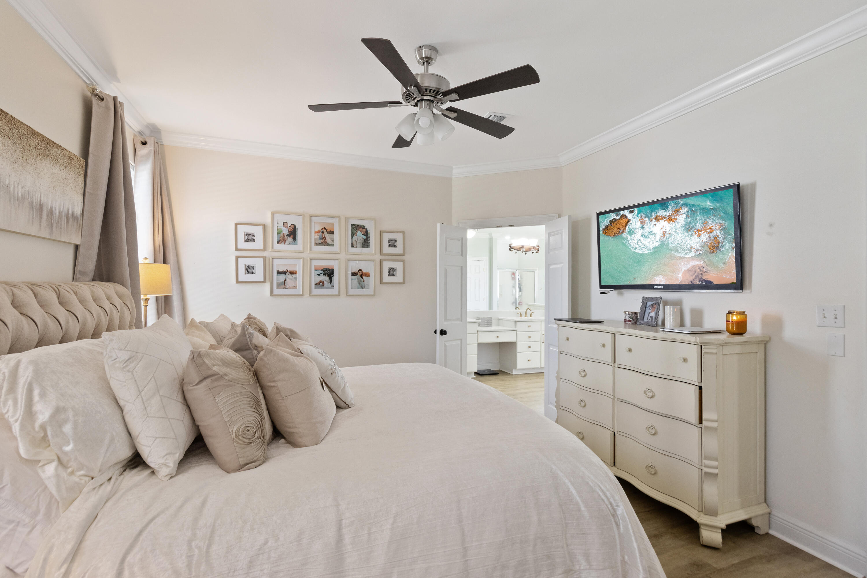 HOLIDAY SHORES ESTATES - Residential