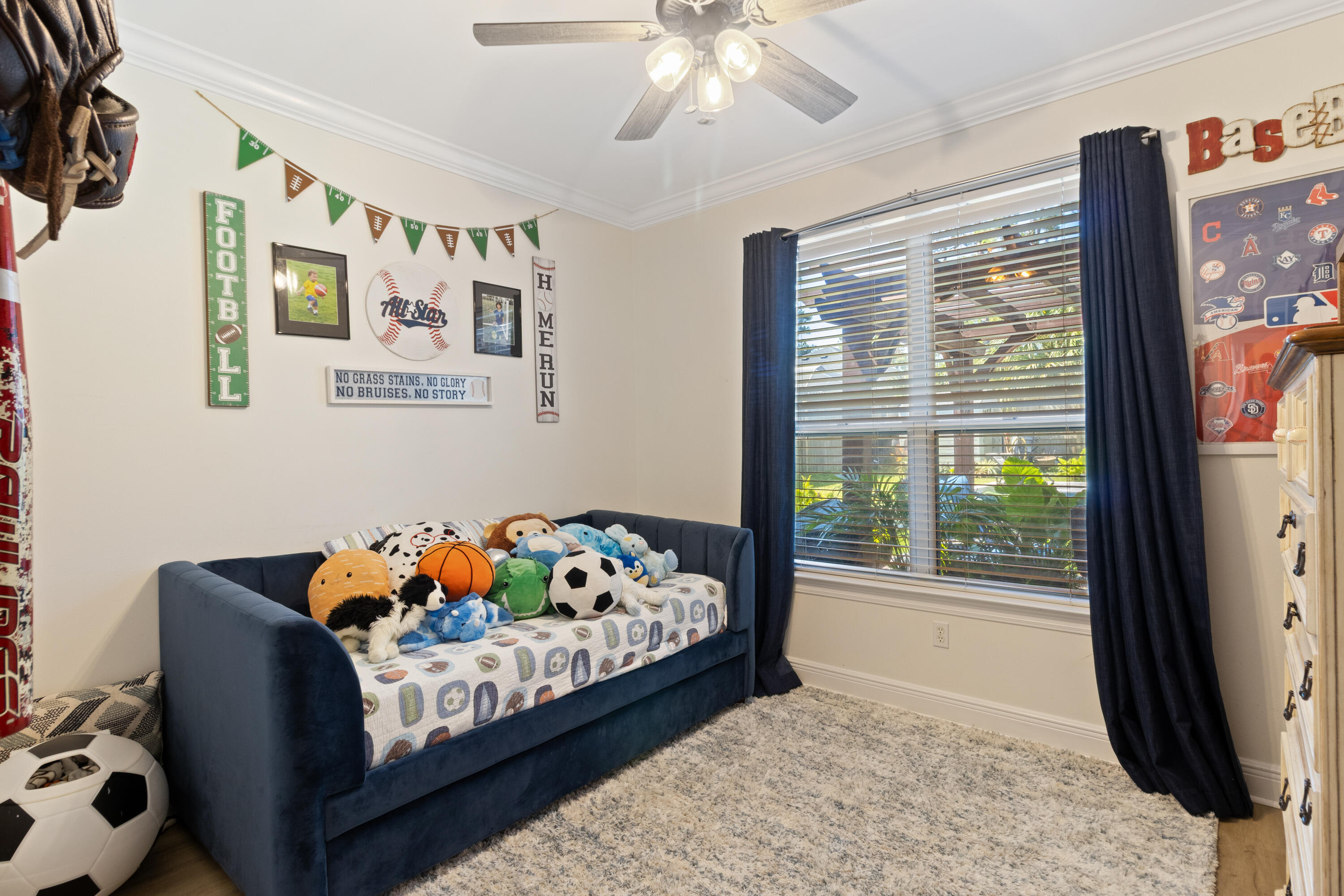 HOLIDAY SHORES ESTATES - Residential