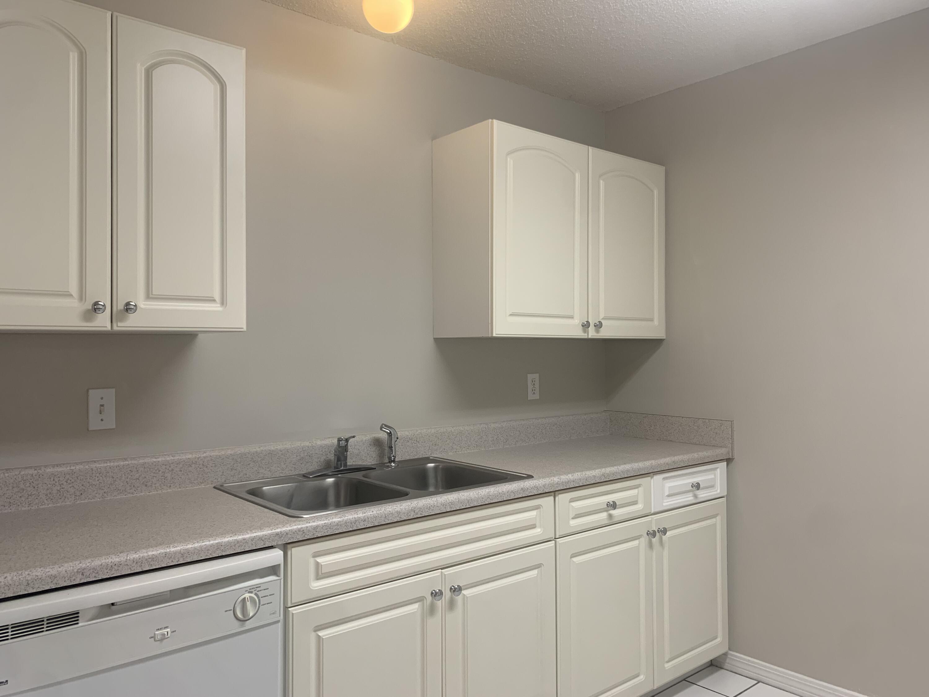 COTTON TREE T/H - Residential Lease