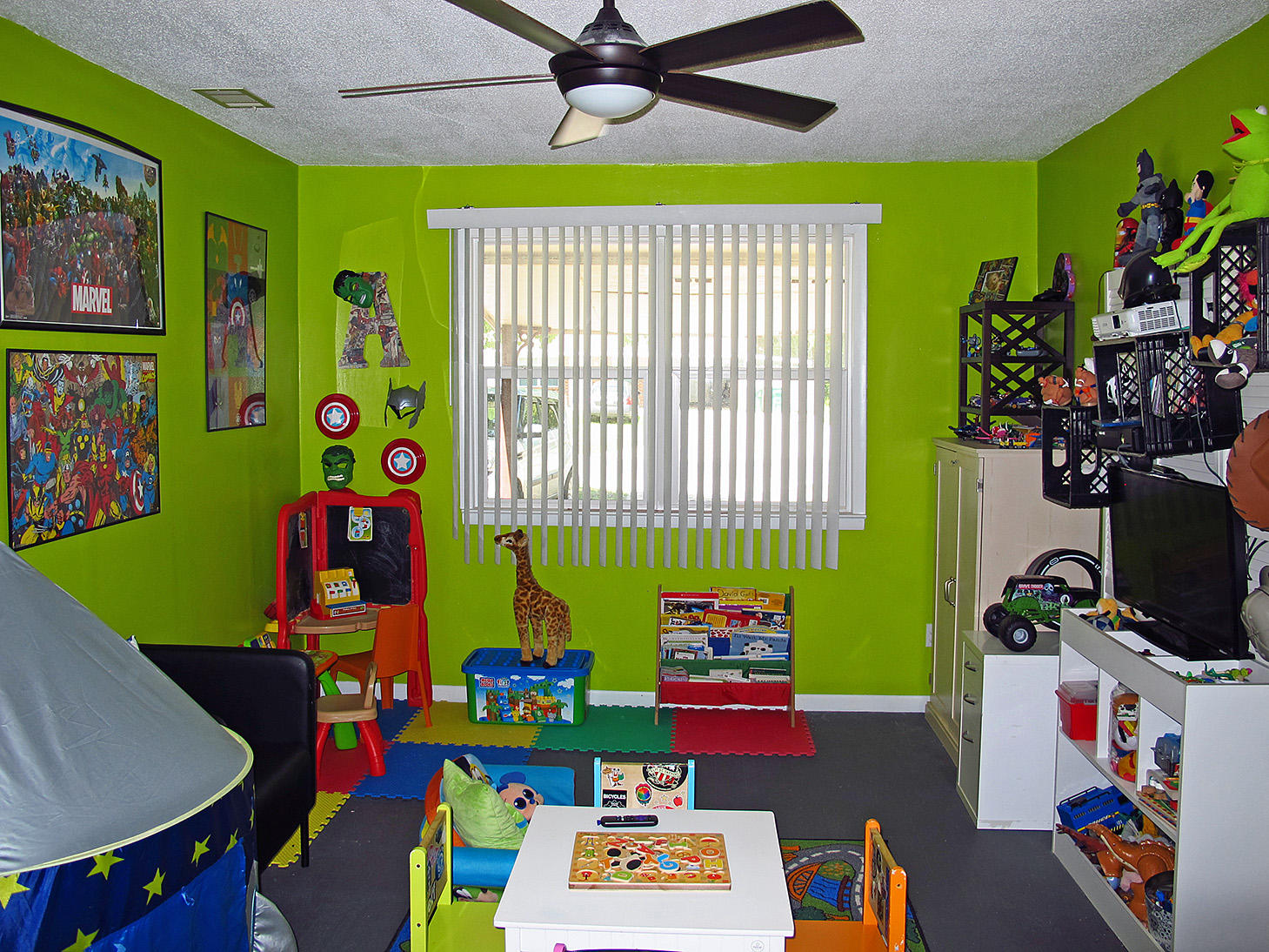 GARNIERS BEACH 6TH - Residential