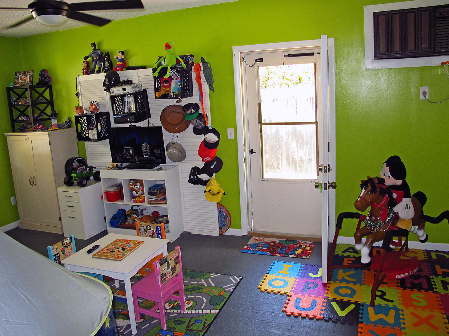 GARNIERS BEACH 6TH - Residential