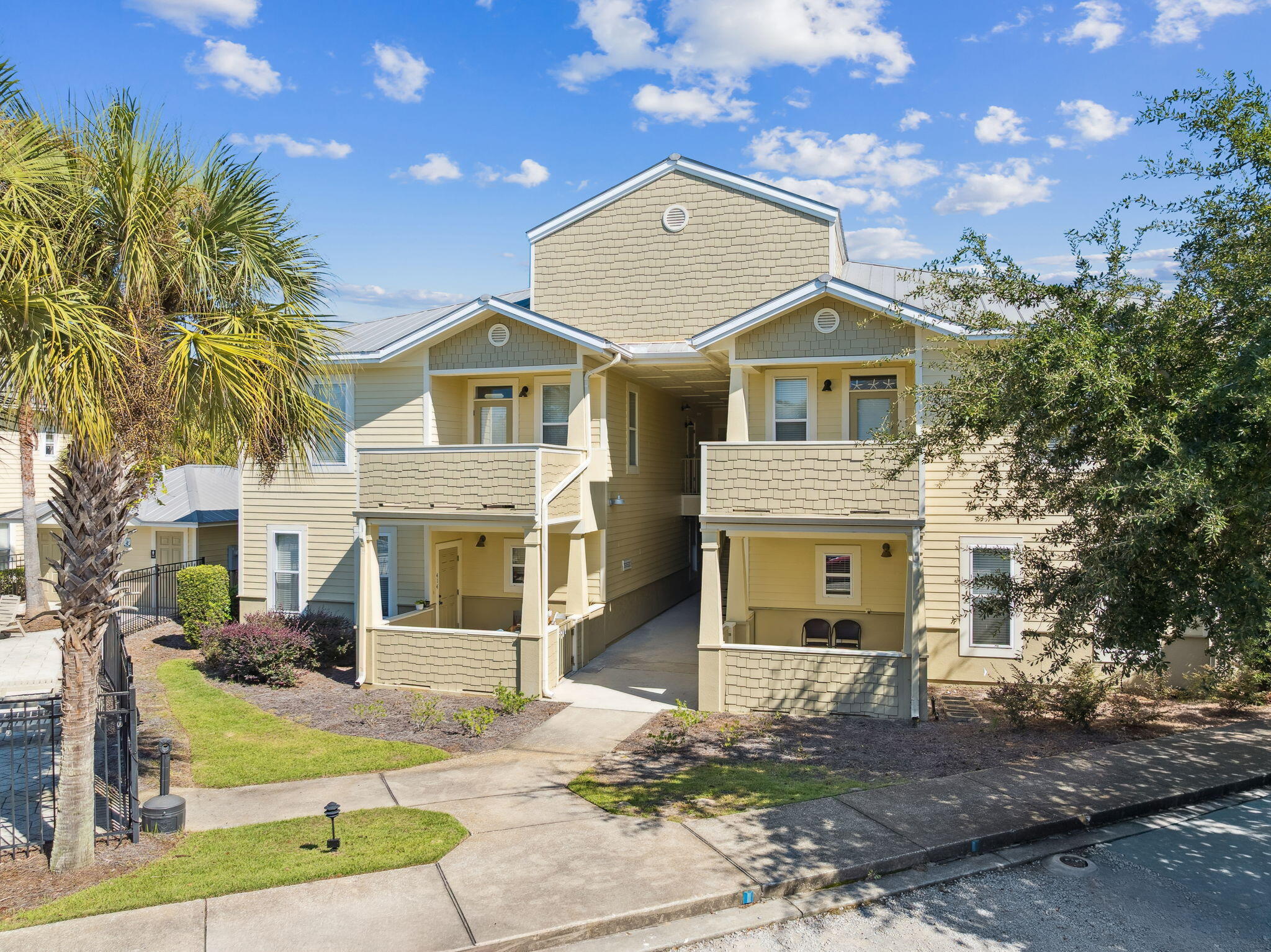 TOPSAIL VILLAGE - Residential
