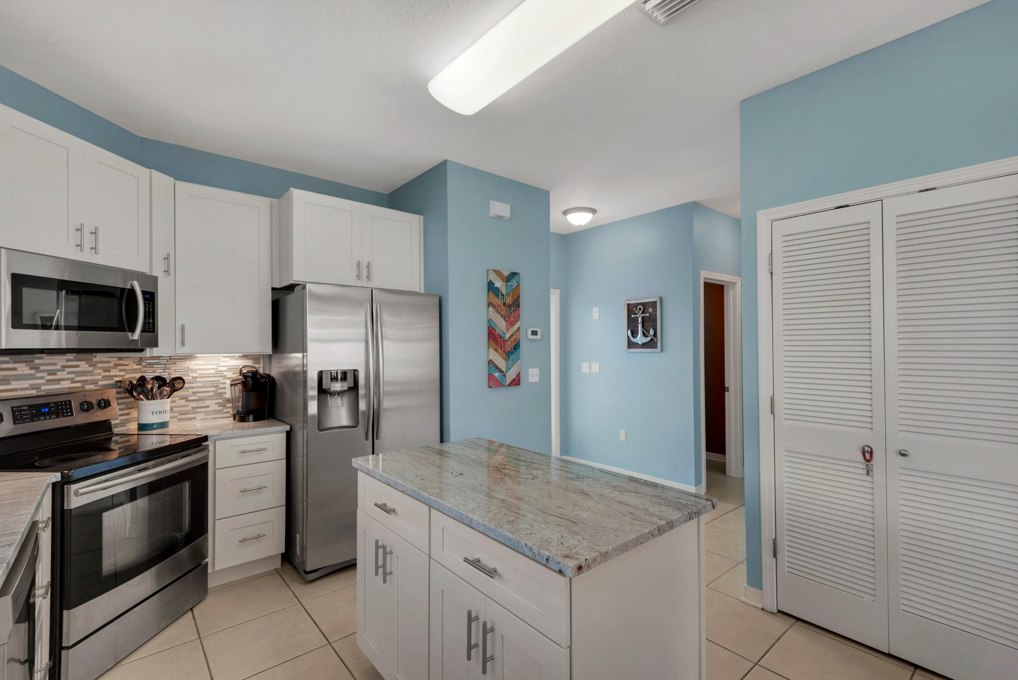 CRYSTAL BEACH - Residential