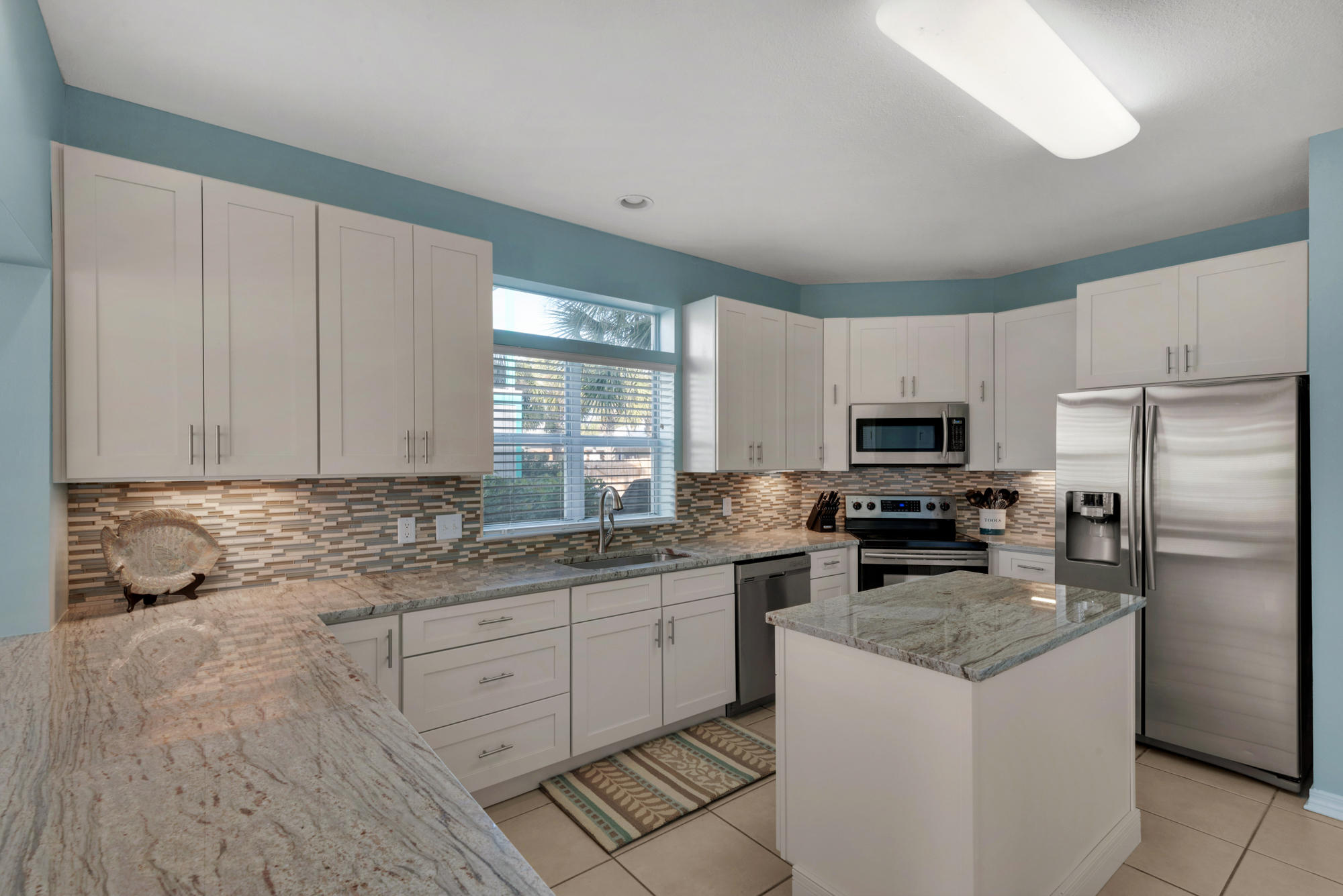 CRYSTAL BEACH - Residential