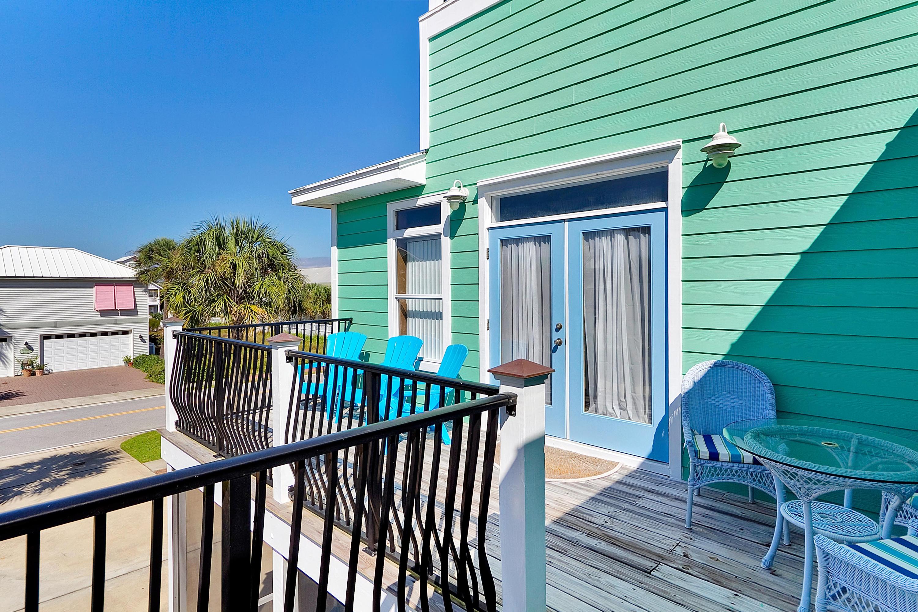 CRYSTAL BEACH - Residential