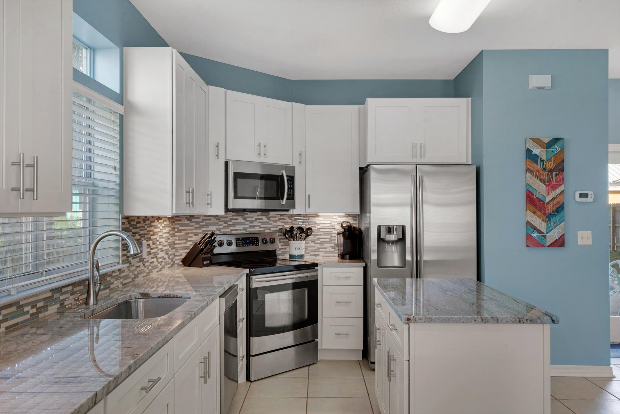 CRYSTAL BEACH - Residential