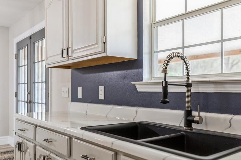 KINGS CROSSING PH 2 - Residential