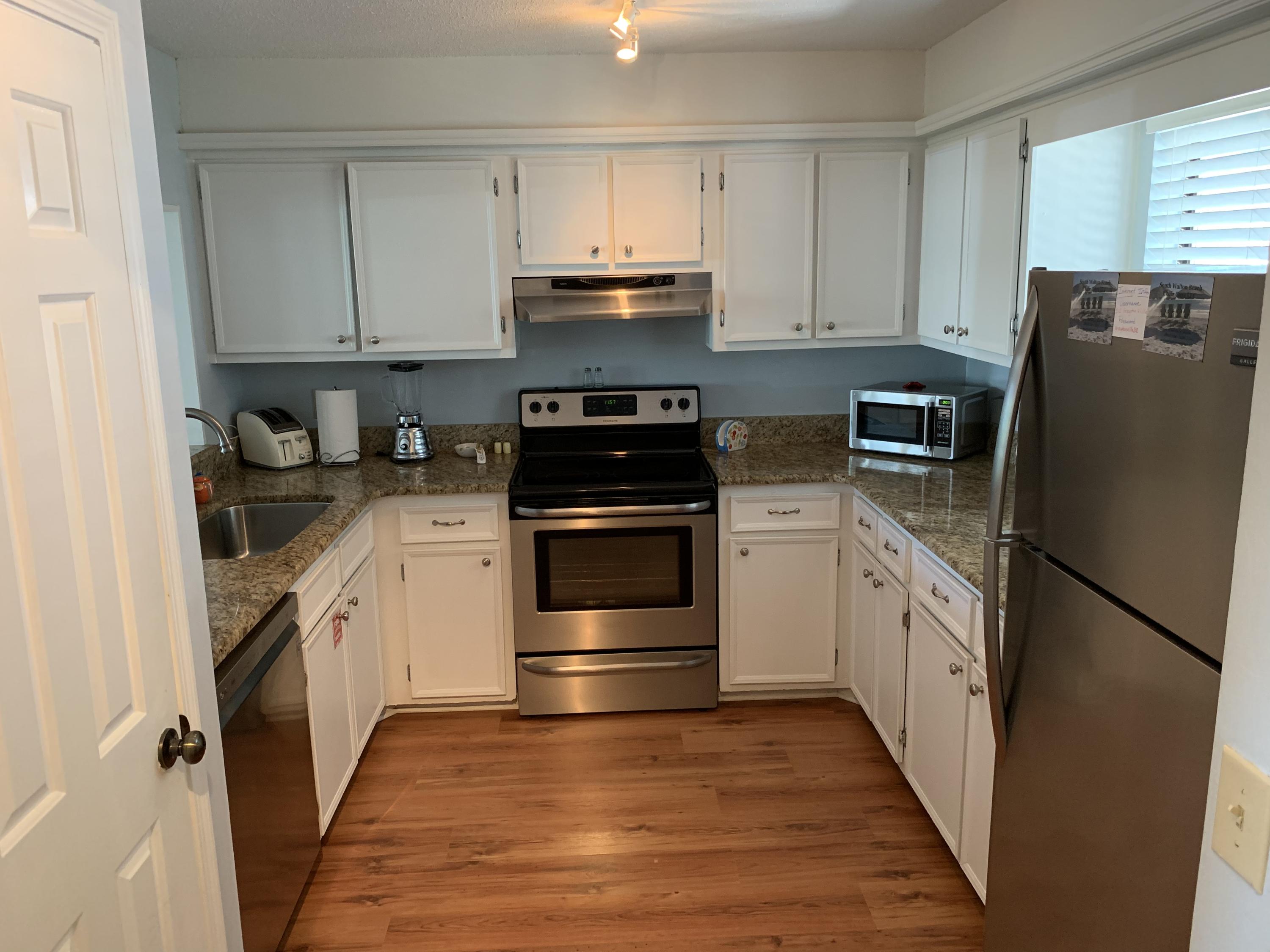 GRAYTON BEACH VILLAS CONDO - Residential