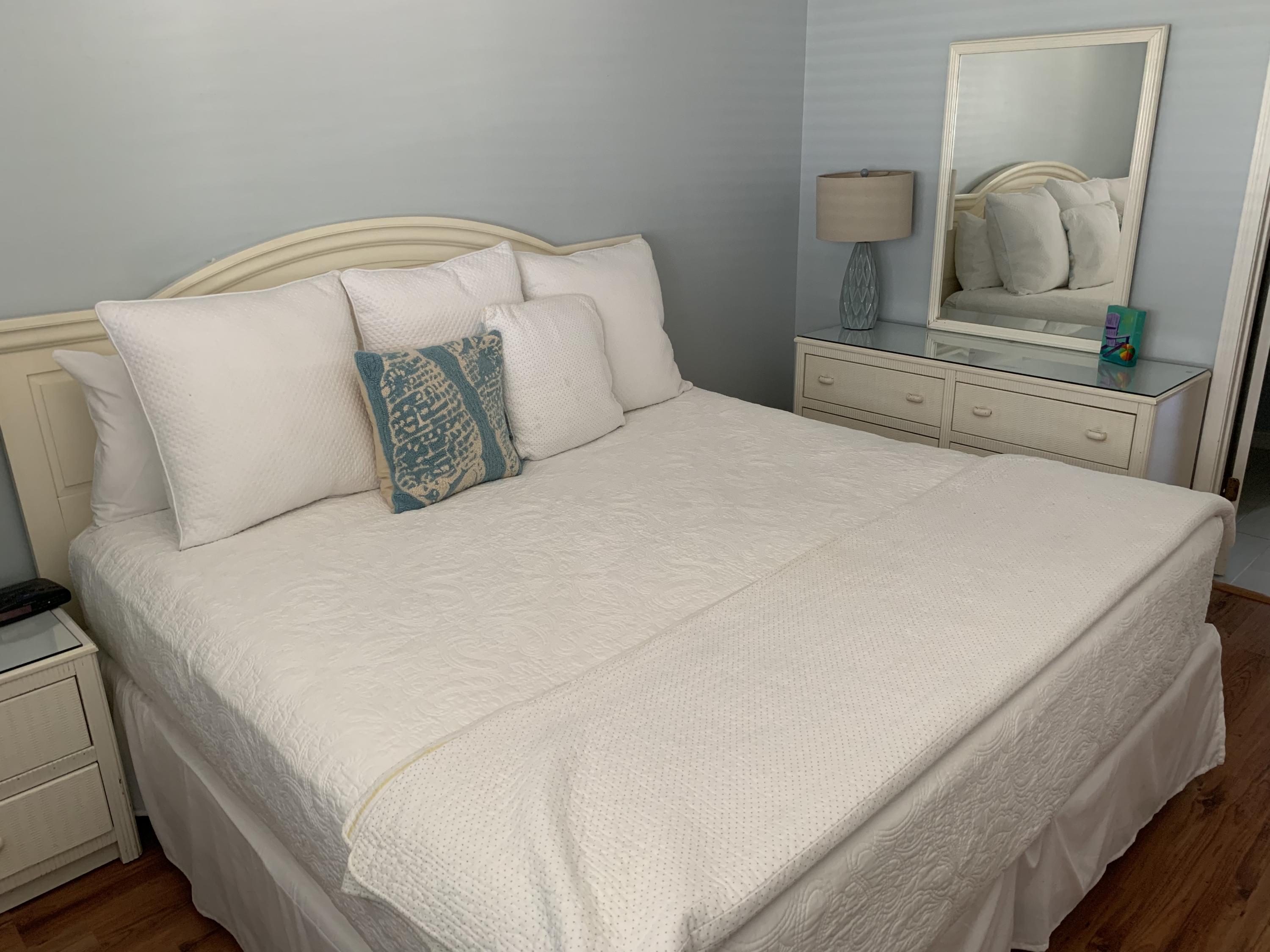 GRAYTON BEACH VILLAS CONDO - Residential