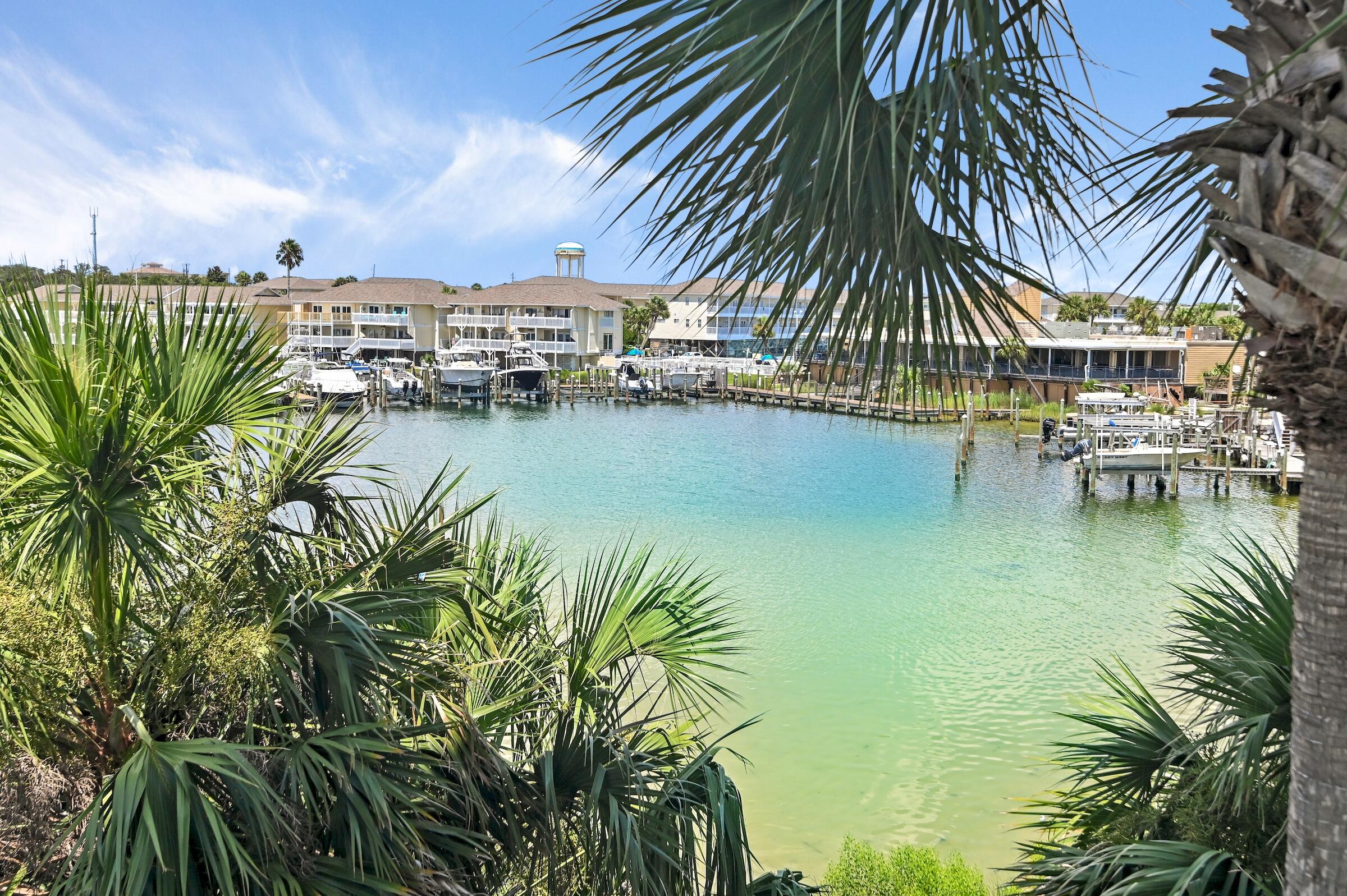 HARBOR LANDING - Residential