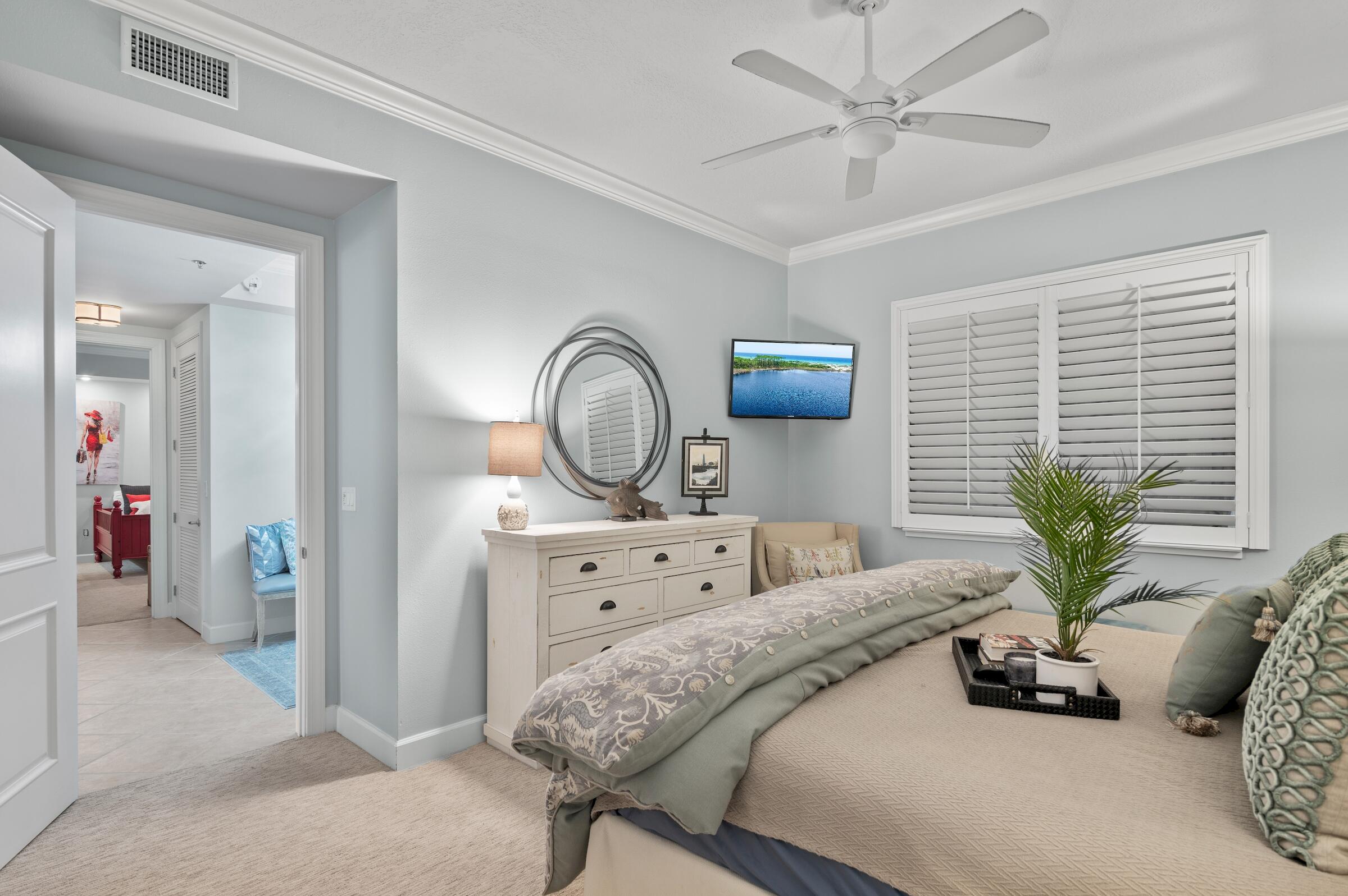 HARBOR LANDING - Residential