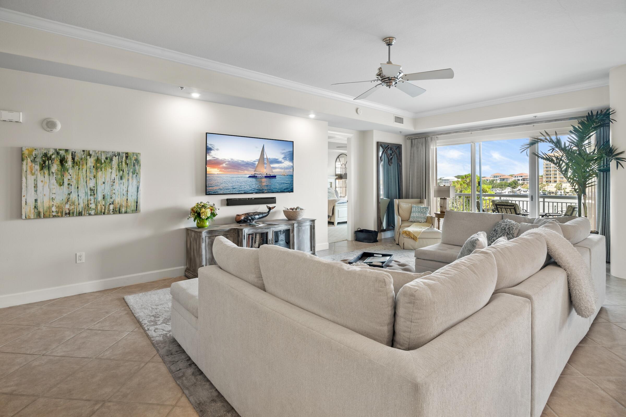 HARBOR LANDING - Residential