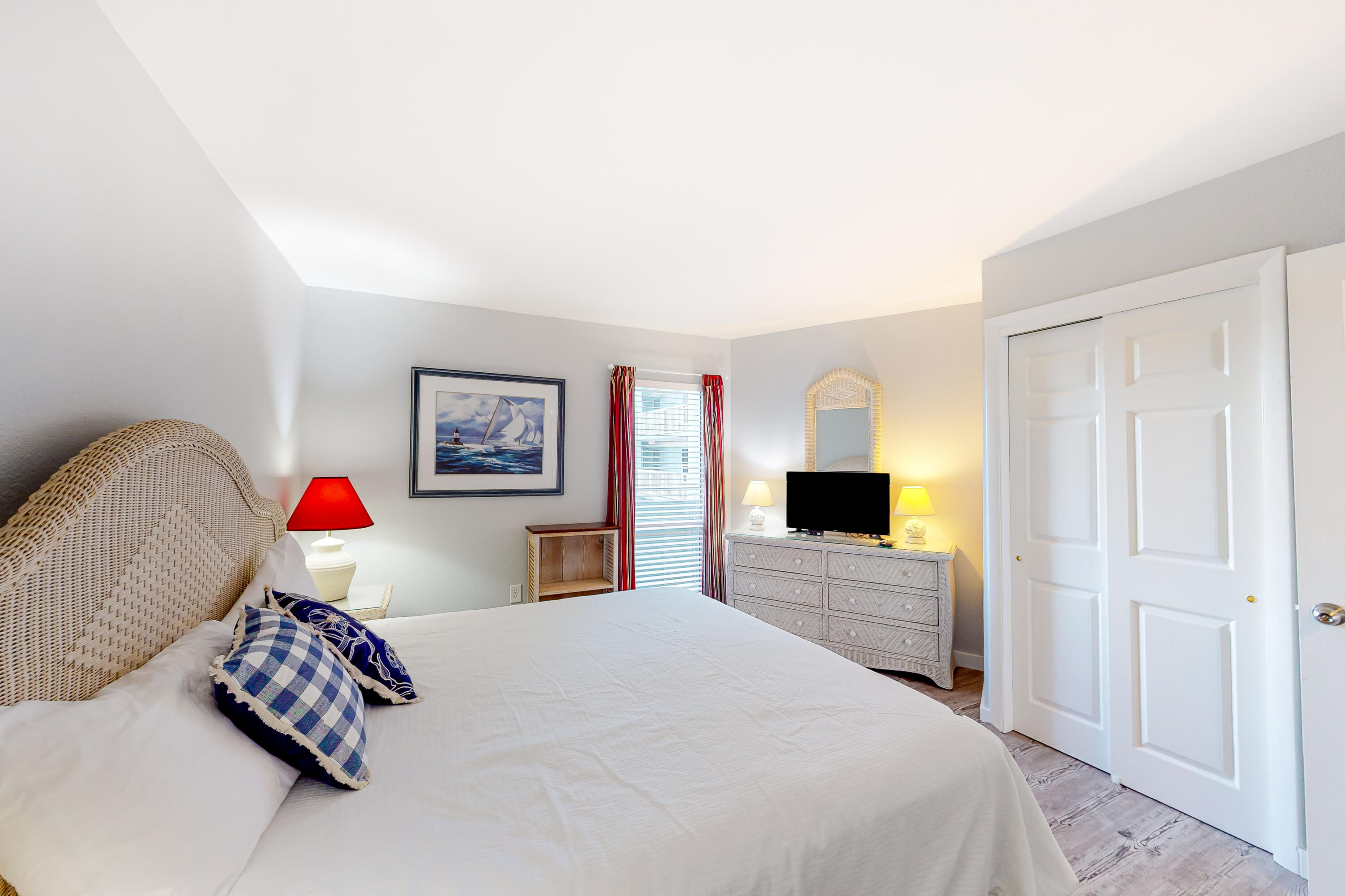 ISLANDER BEACH RESORT CONDO - Residential