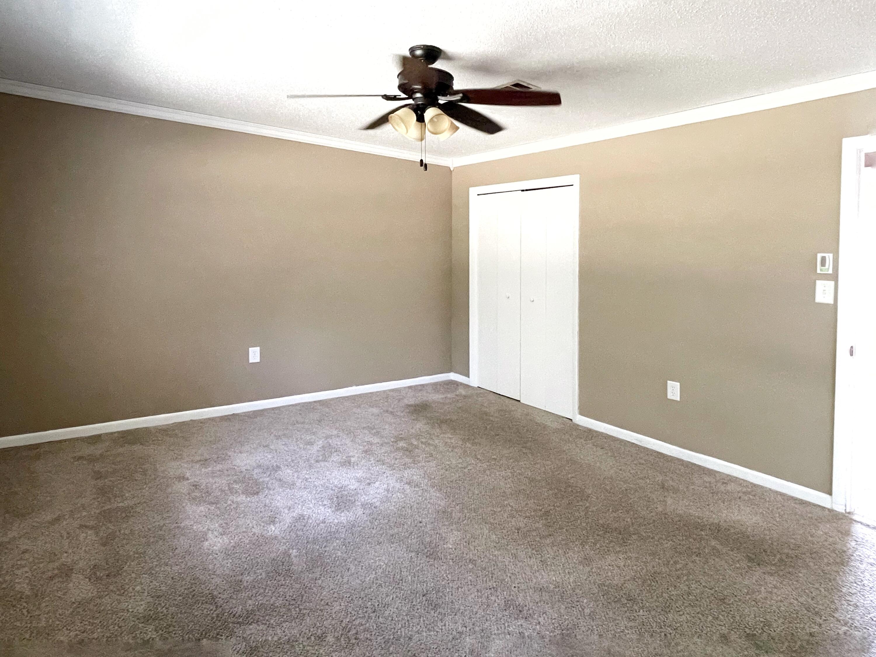 MARY ESTHER HEIGHTS - Residential Lease