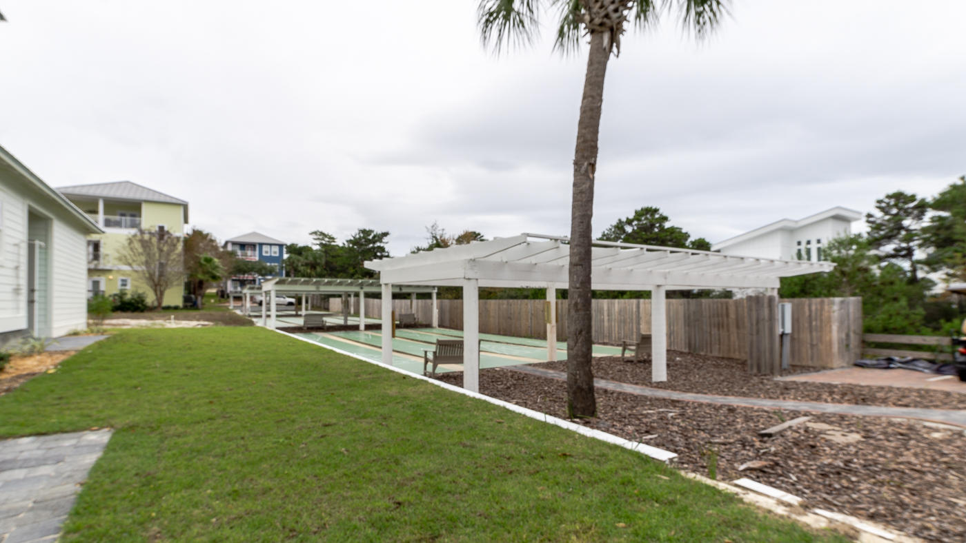 VILLAGE AT BLUE MOUNTAIN BEACH - Residential