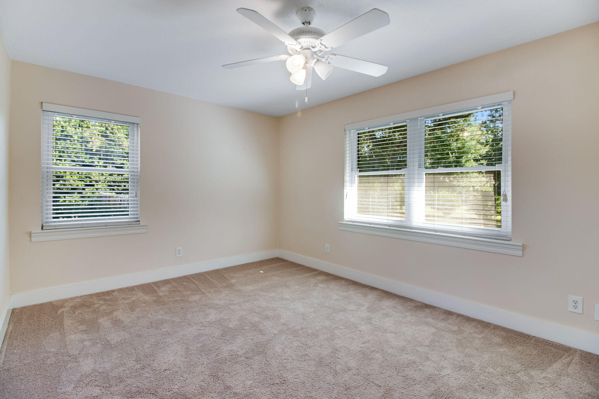 MORENO ACRES S/D - Residential Lease