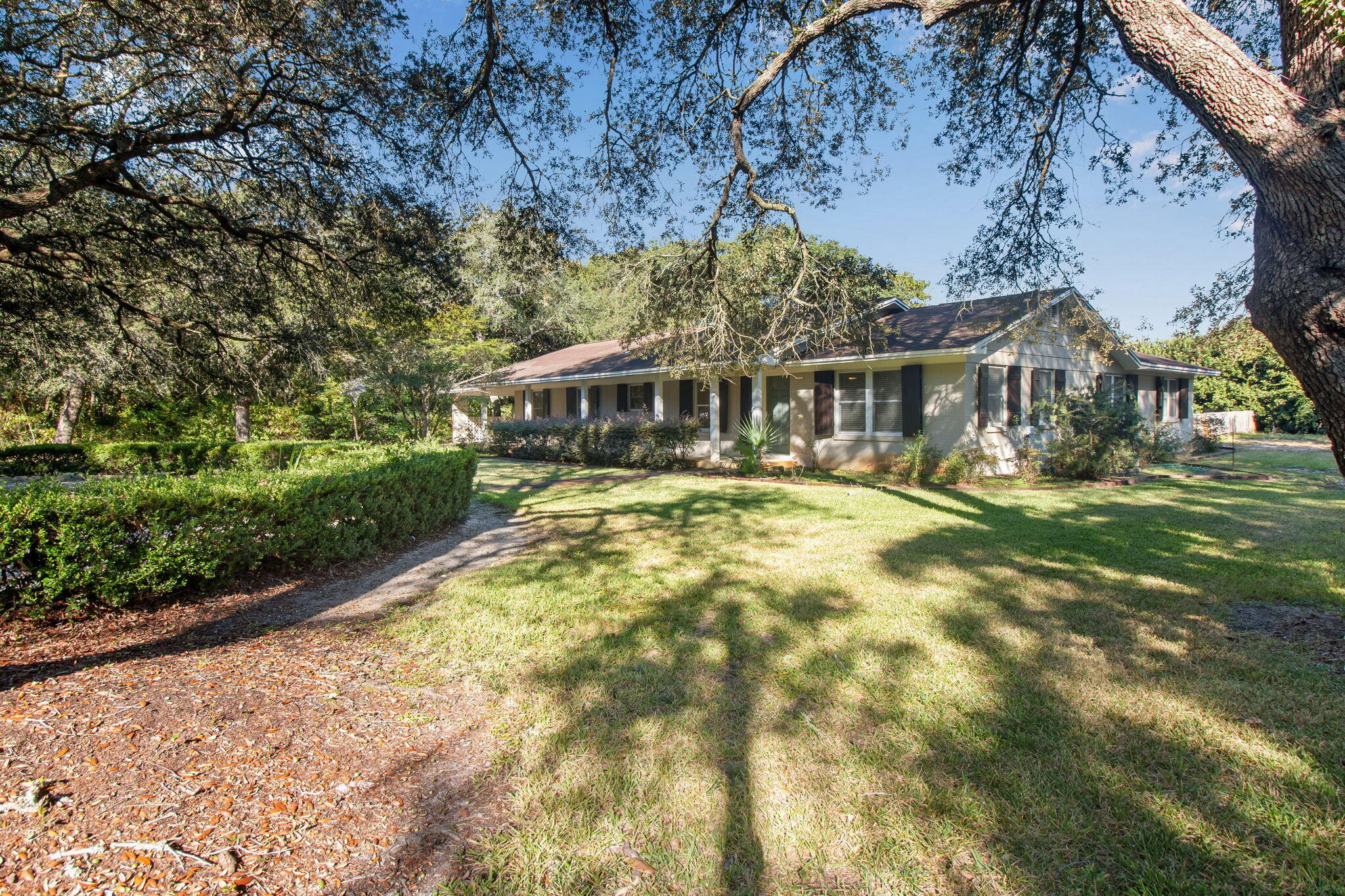 MORENO ACRES S/D - Residential Lease