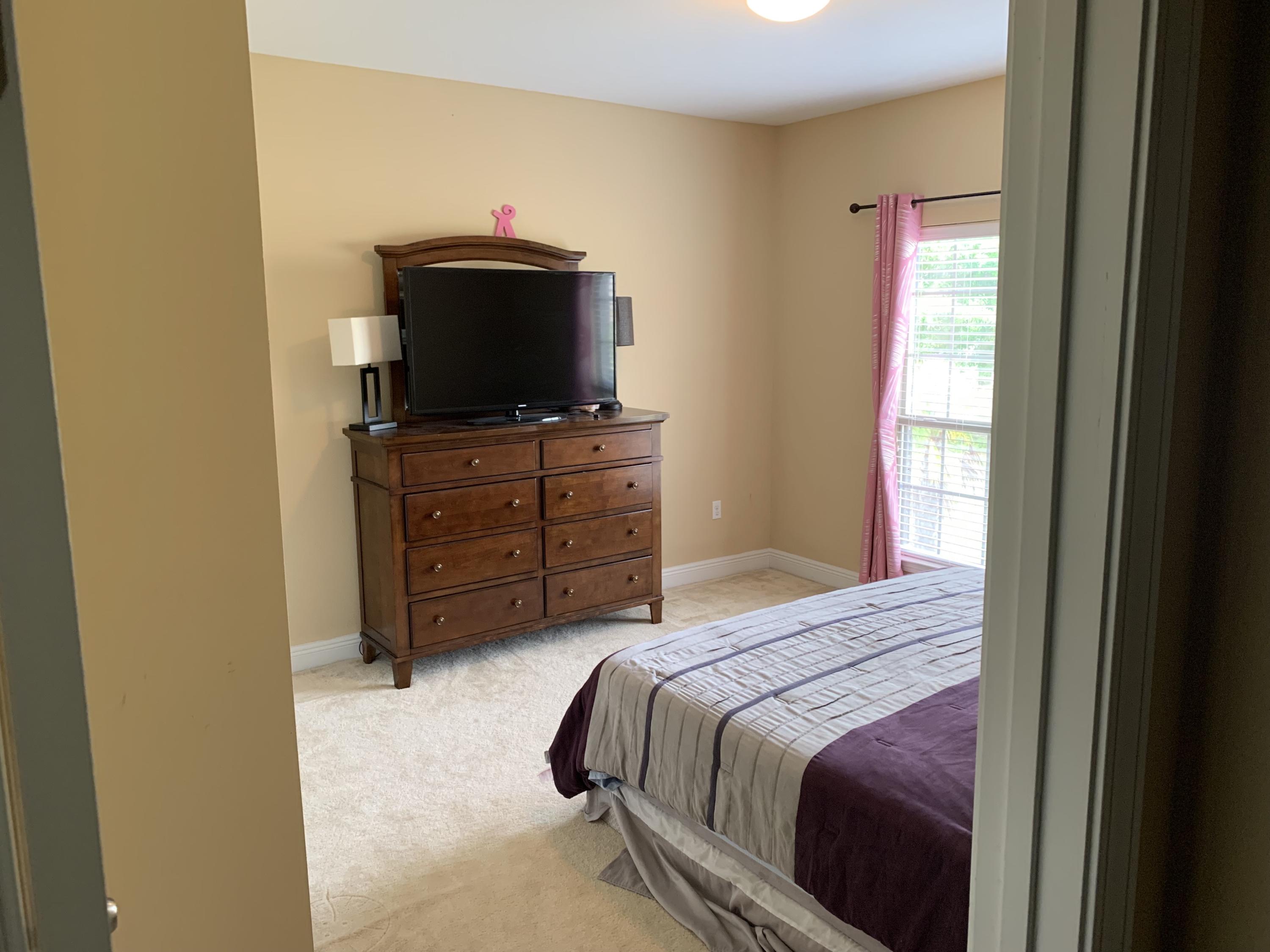 ROLLING RIDGE S/D - Residential