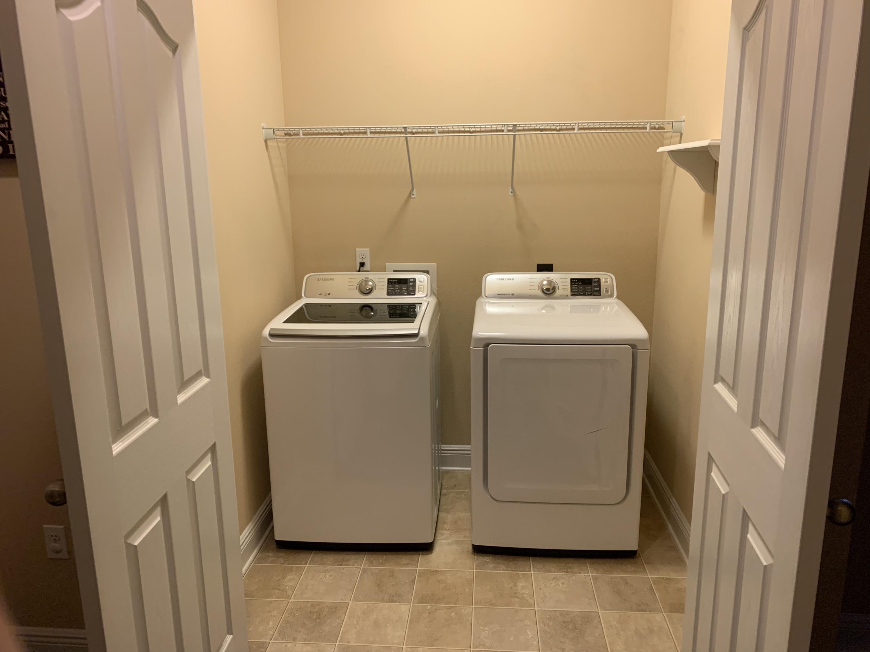 ROLLING RIDGE S/D - Residential