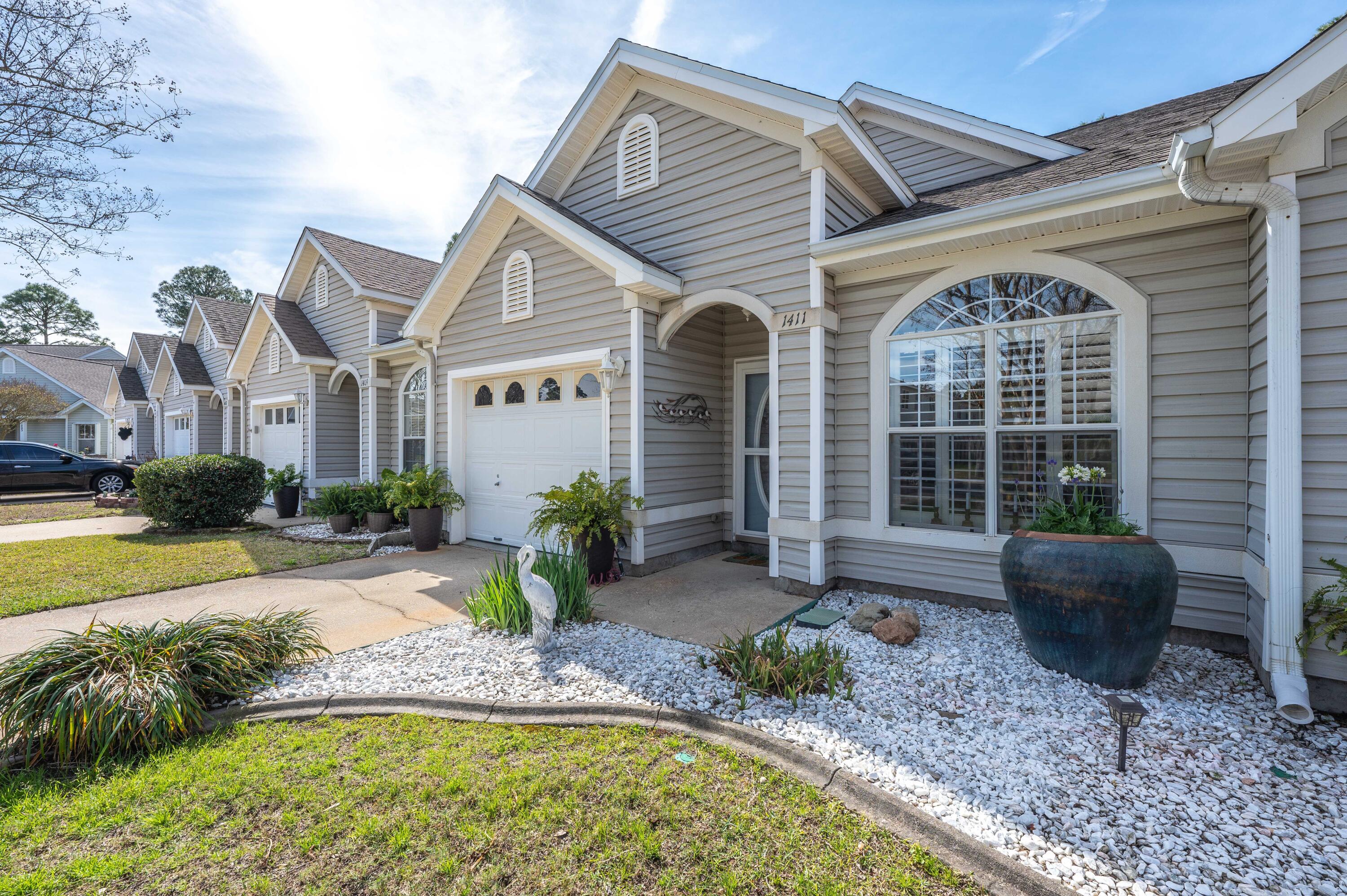 TIGER LAKE - Residential