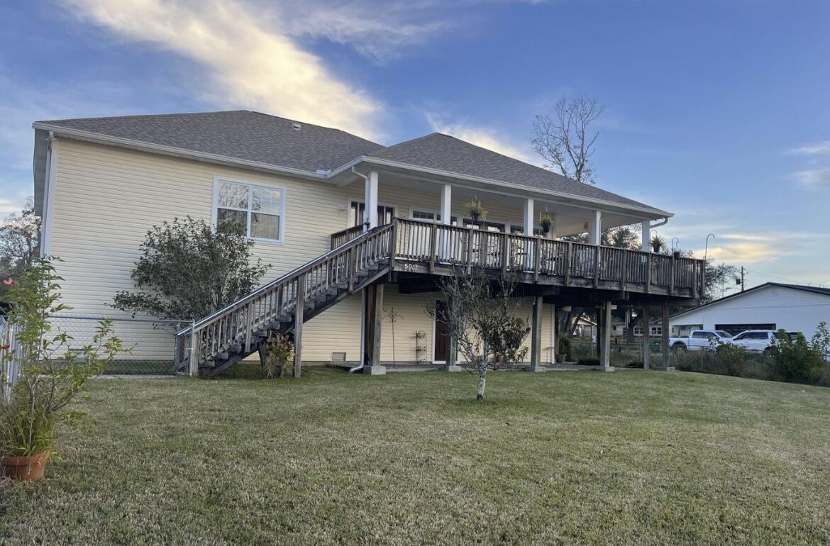 NO RECORDED SUBDIVISION - Residential