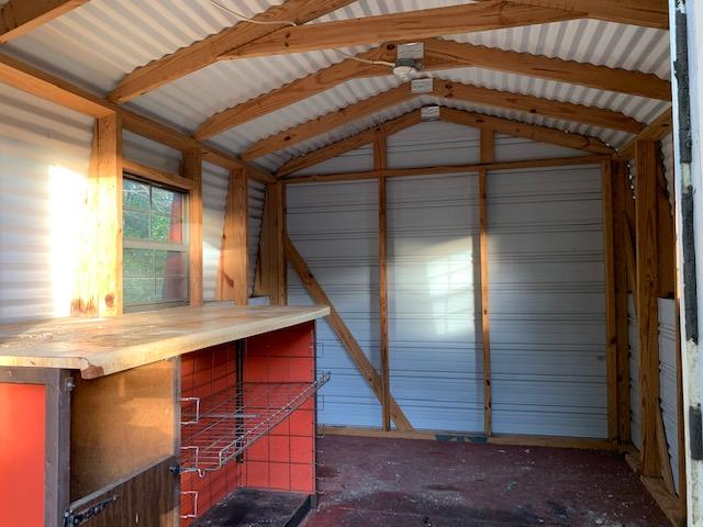 CAROL ANNE MANOR - Residential