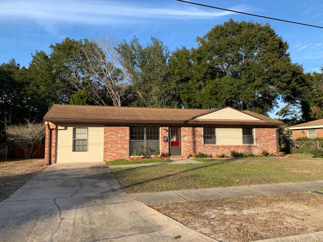 CAROL ANNE MANOR - Residential