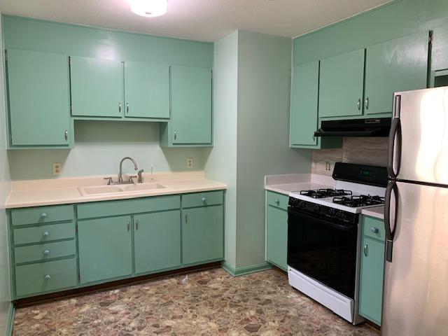 CAROL ANNE MANOR - Residential