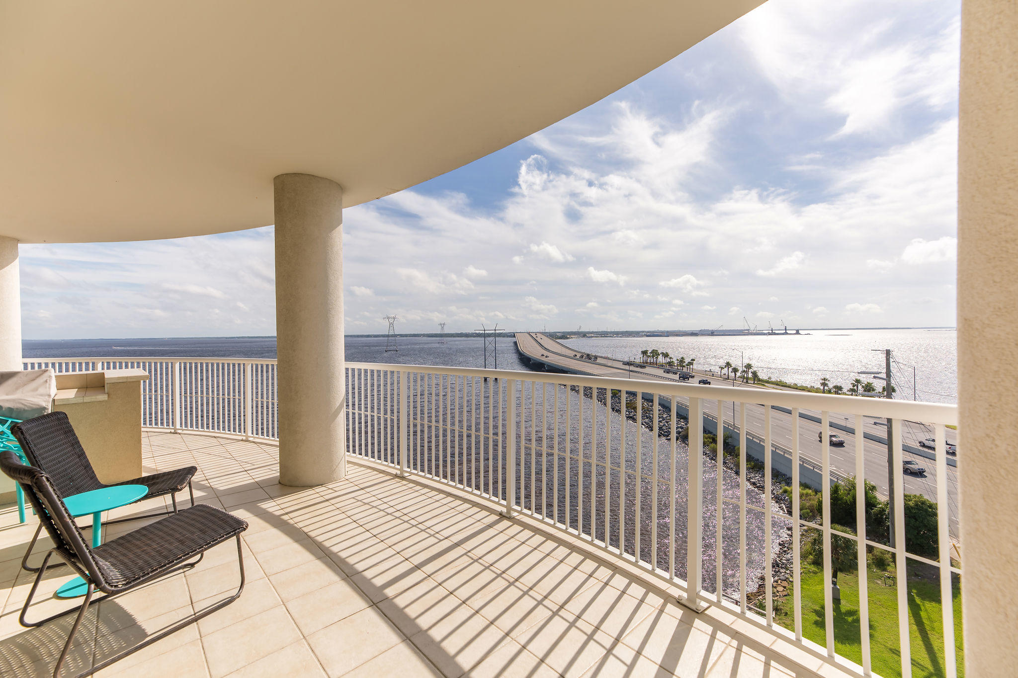 MARINA LANDING - Residential