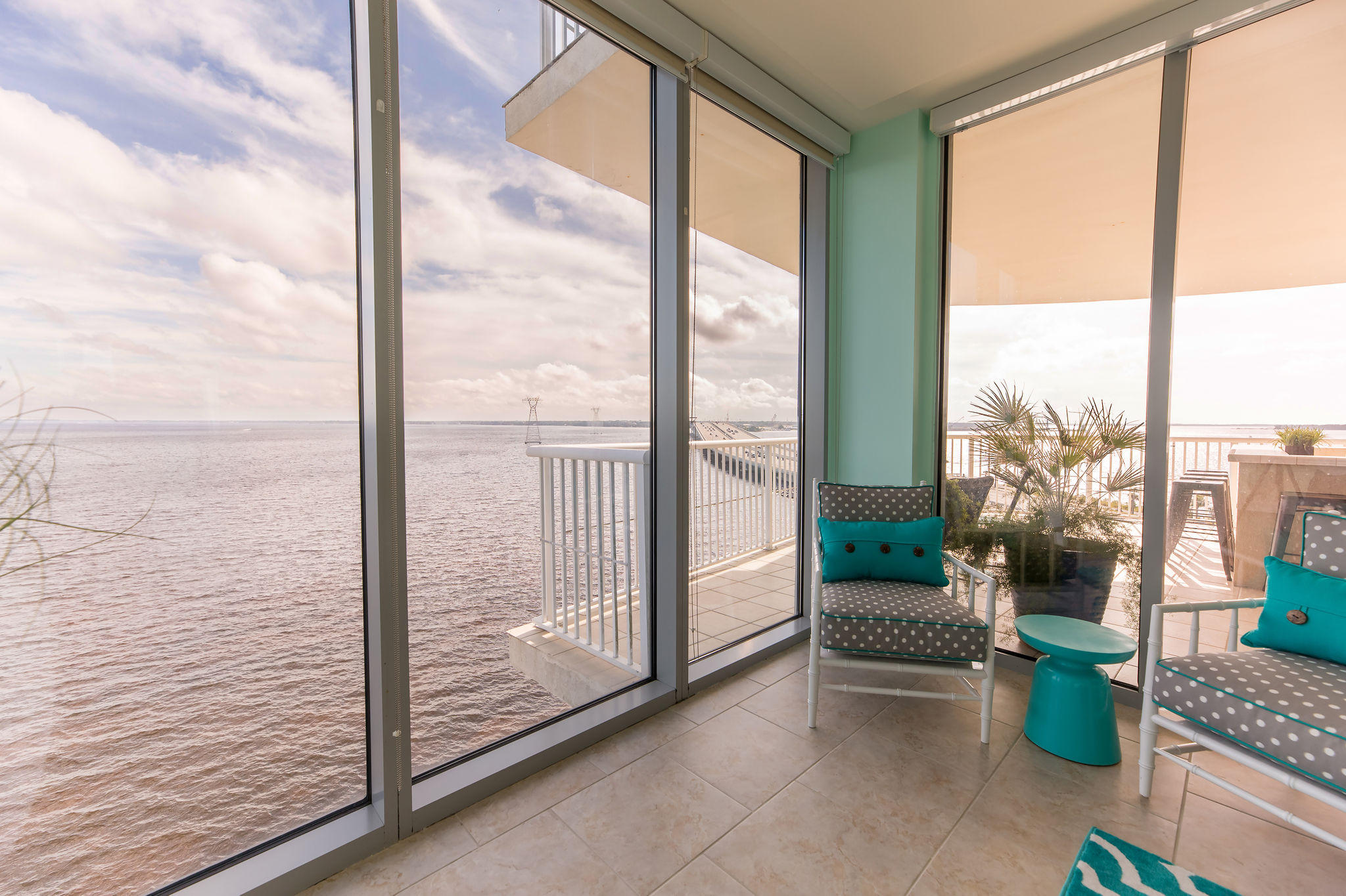 MARINA LANDING - Residential