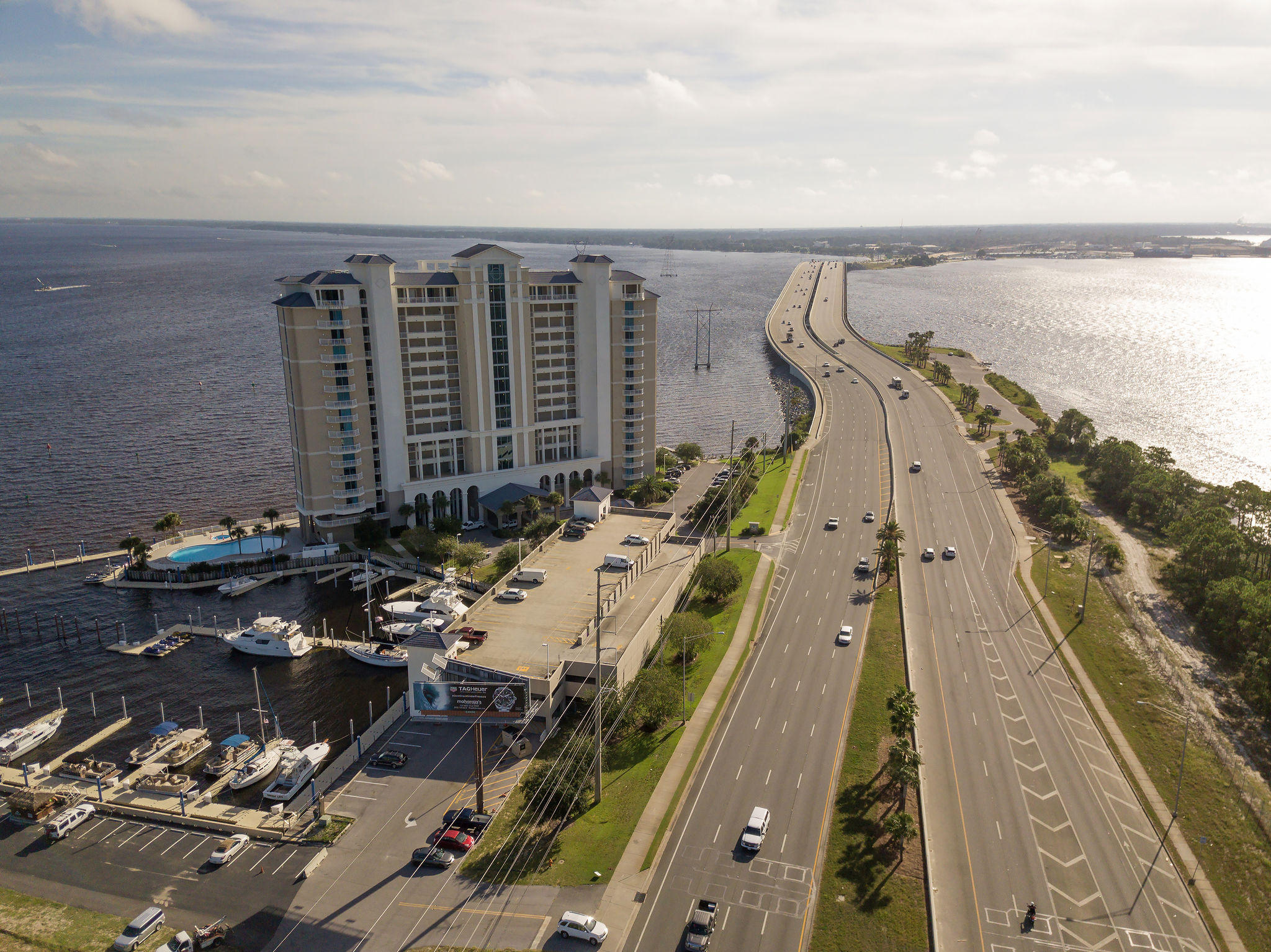 MARINA LANDING - Residential