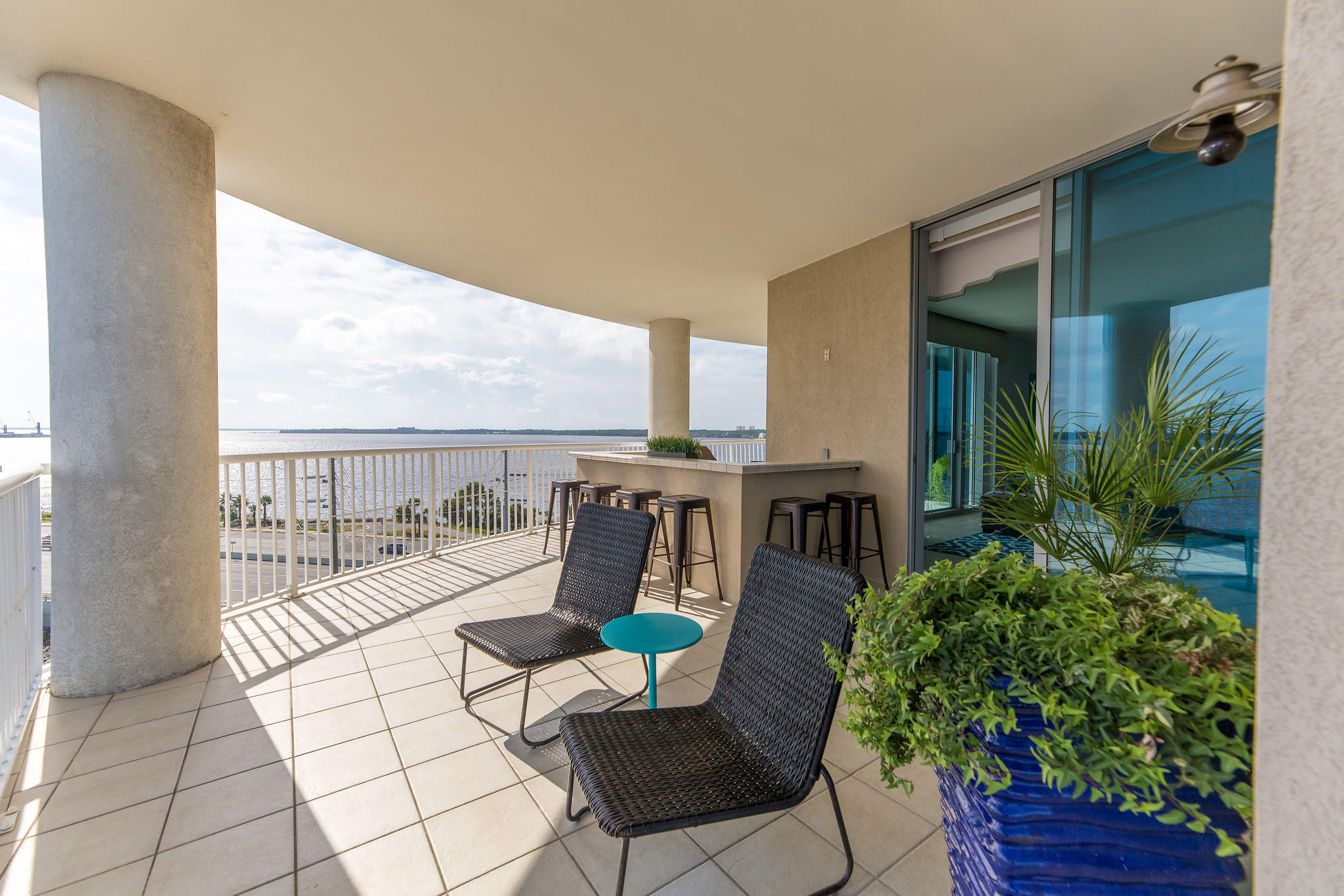 MARINA LANDING - Residential