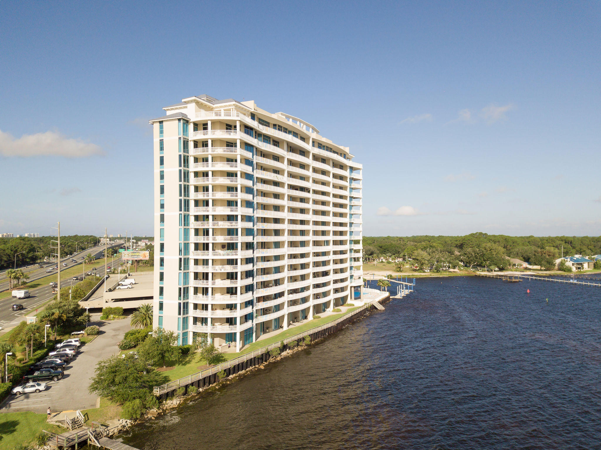 MARINA LANDING - Residential