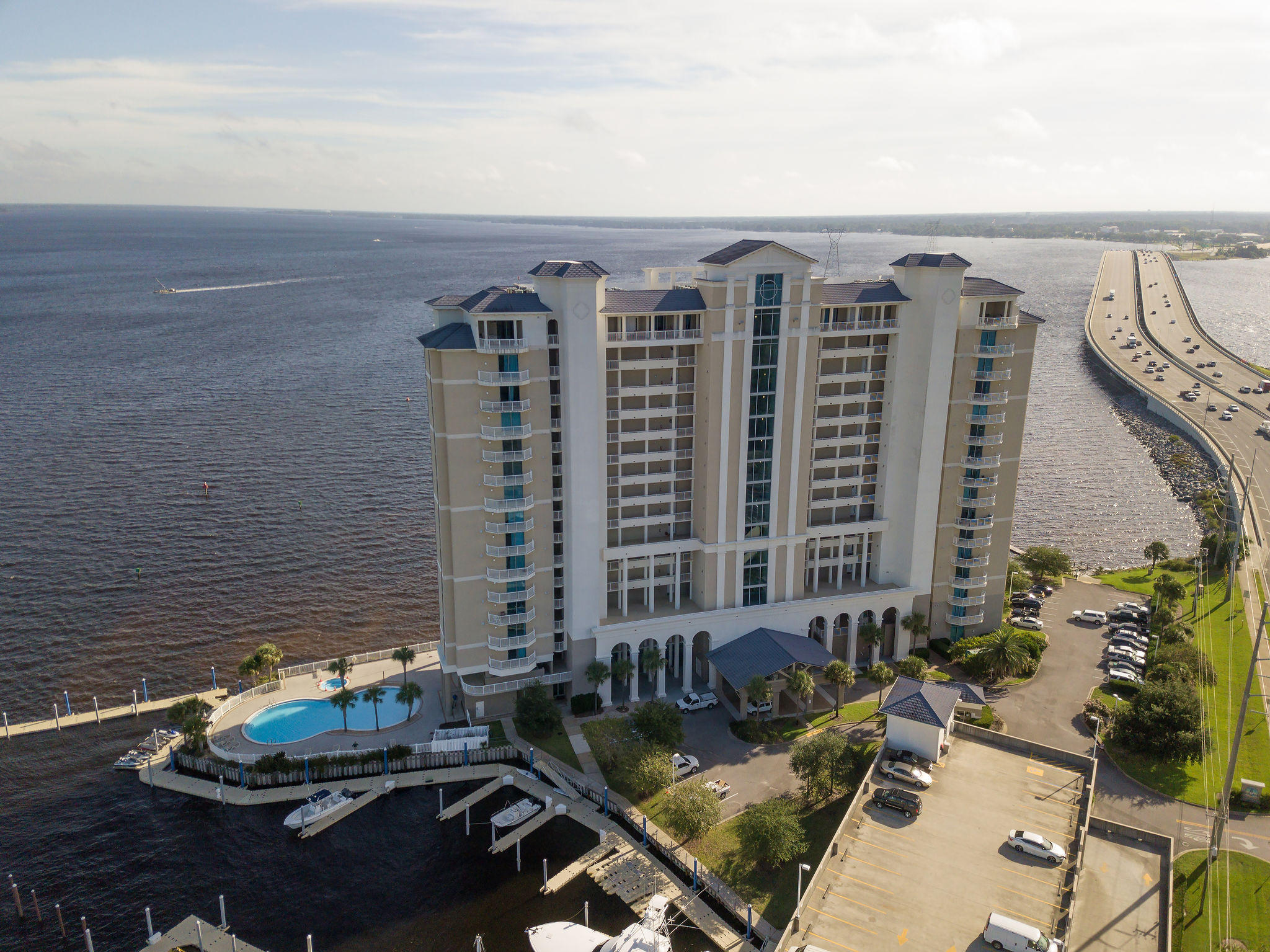 MARINA LANDING - Residential