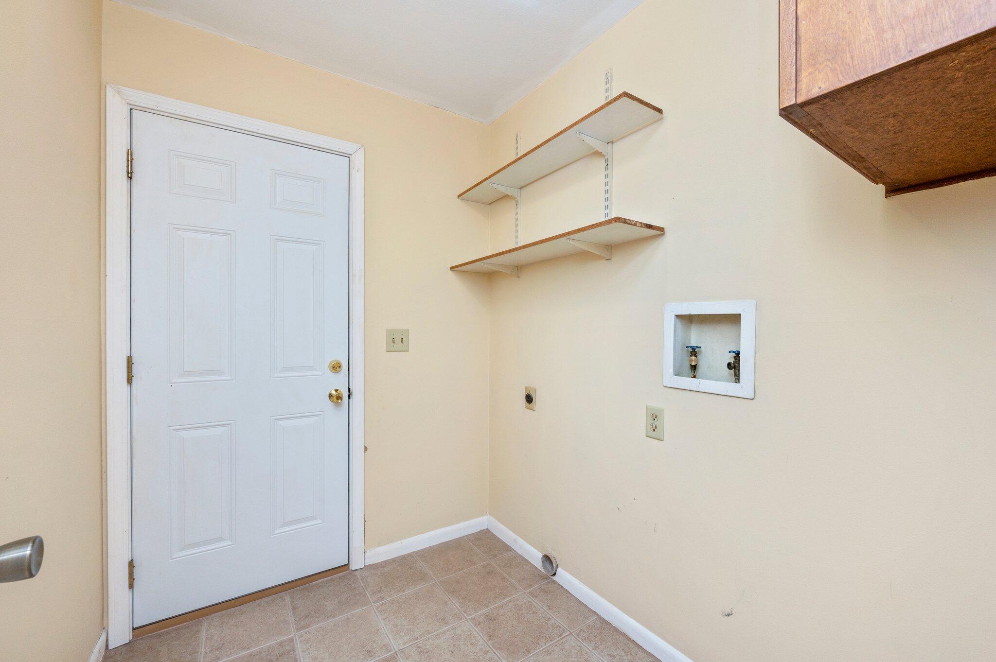 PALM ESTATES UNIT 3 - Residential