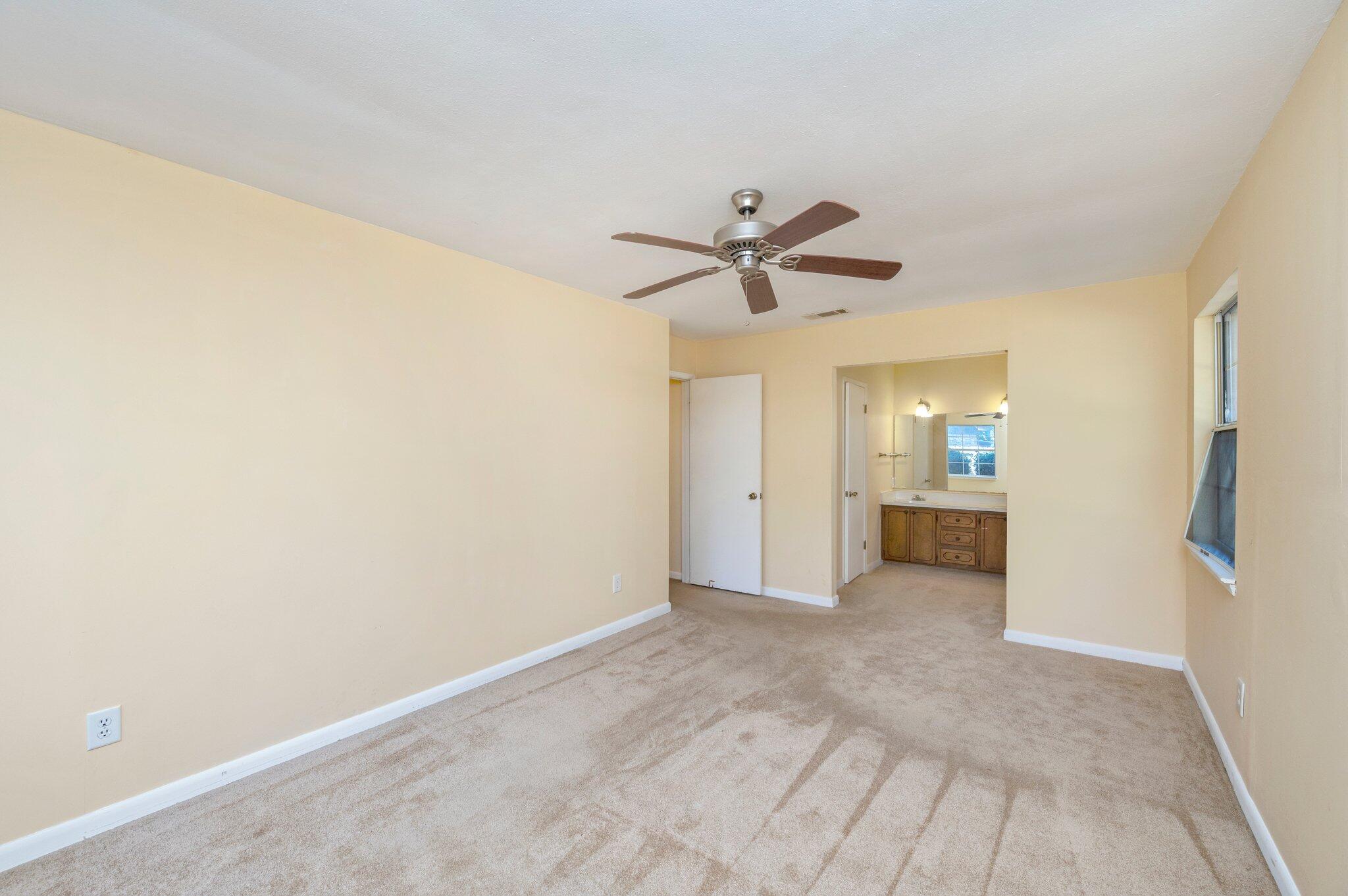 PALM ESTATES UNIT 3 - Residential