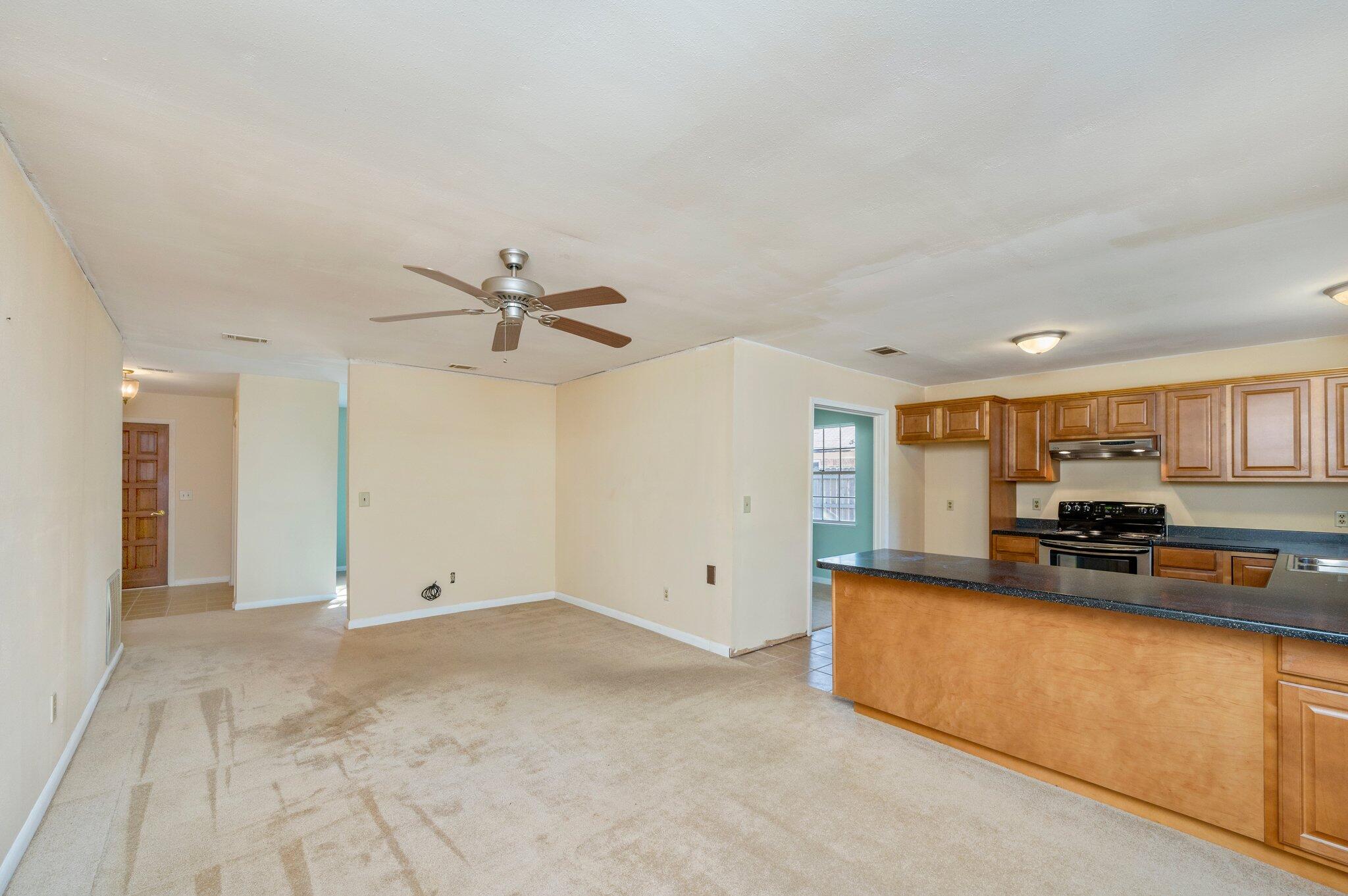 PALM ESTATES UNIT 3 - Residential