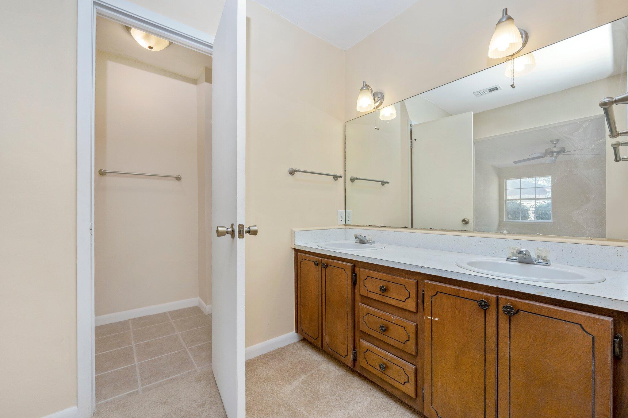 PALM ESTATES UNIT 3 - Residential