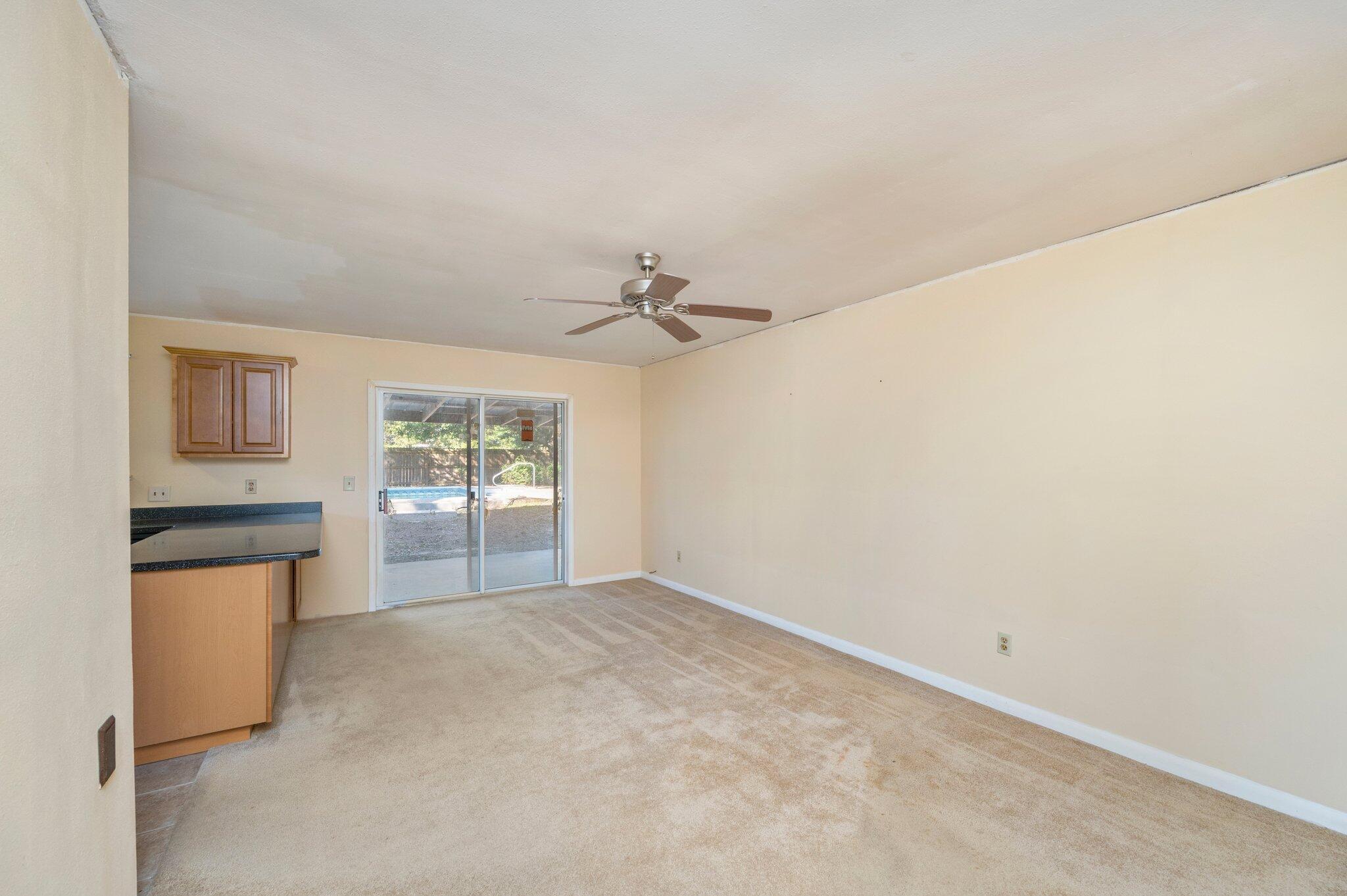 PALM ESTATES UNIT 3 - Residential